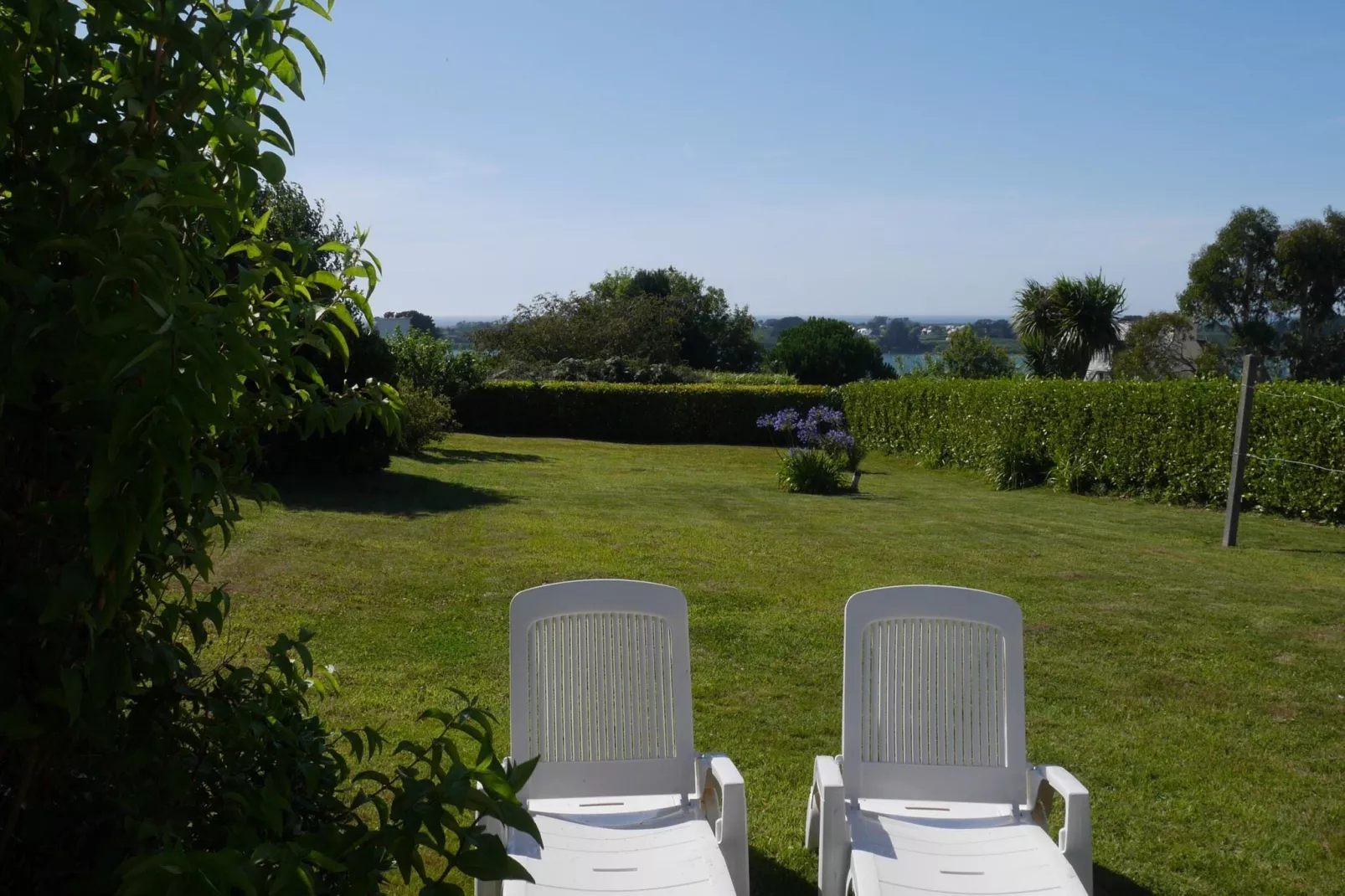 Ferienhaus mit Meerblick Landéda-Tuinen zomer