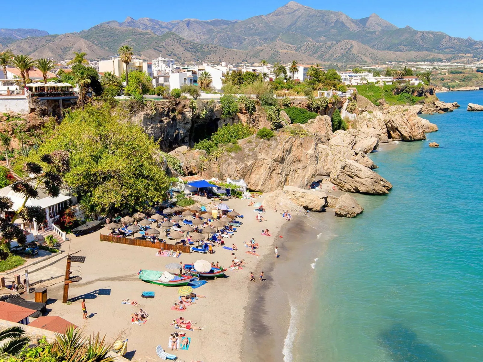 In Torrox Coast, front seaview-Binnen