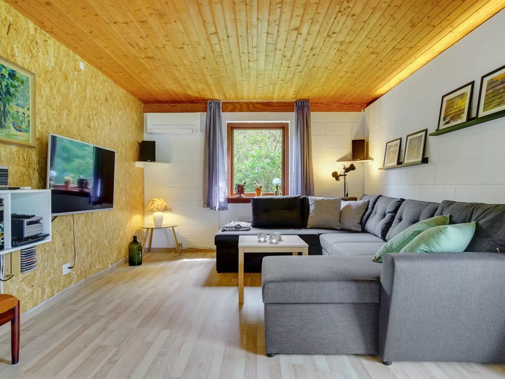 "Merita" - 1.1km from the sea