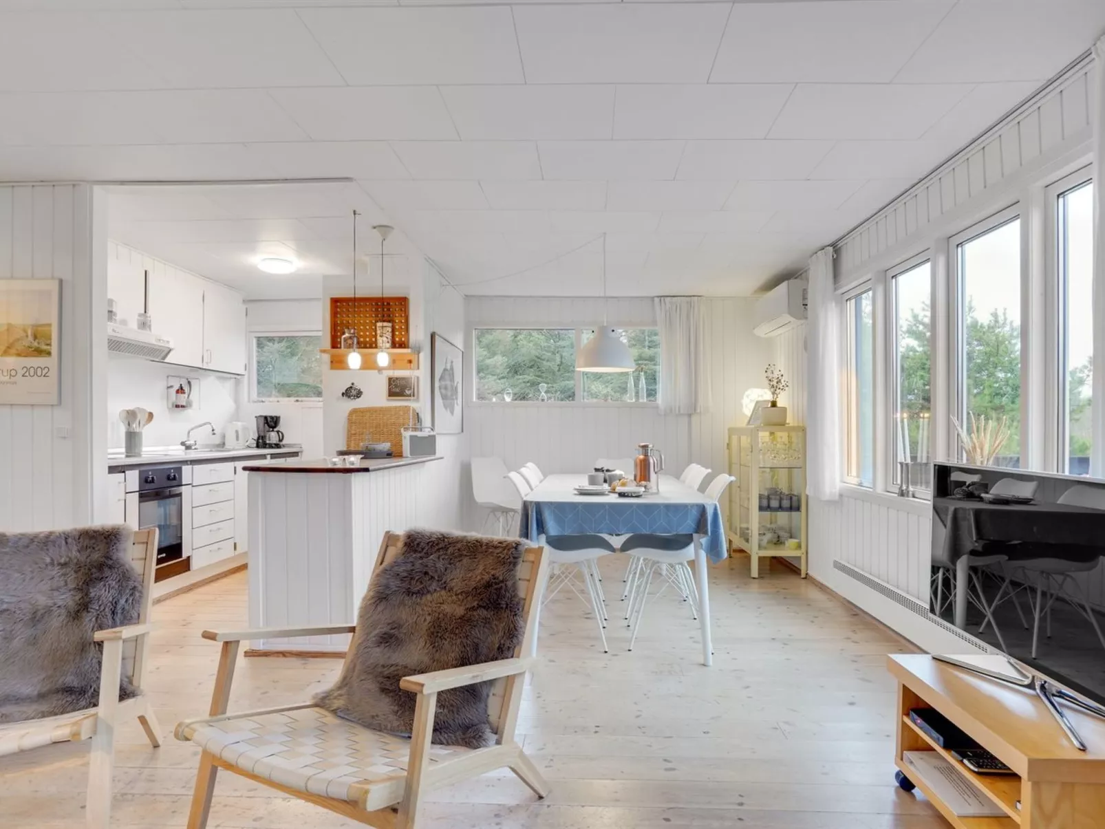 "Tuke" - 400m from the sea-Binnen