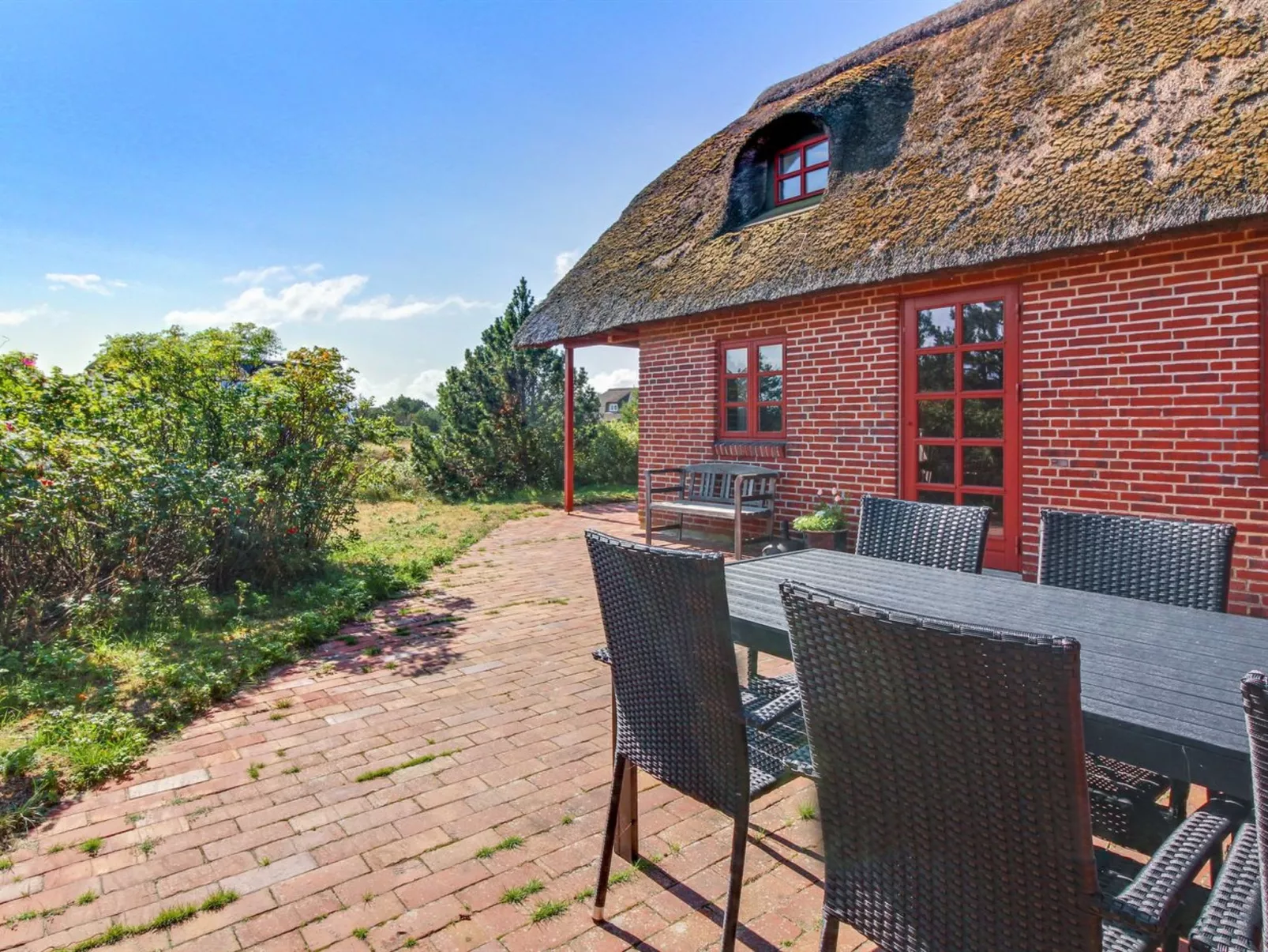 "Feline" - all inclusive - 300m from the sea-Buiten