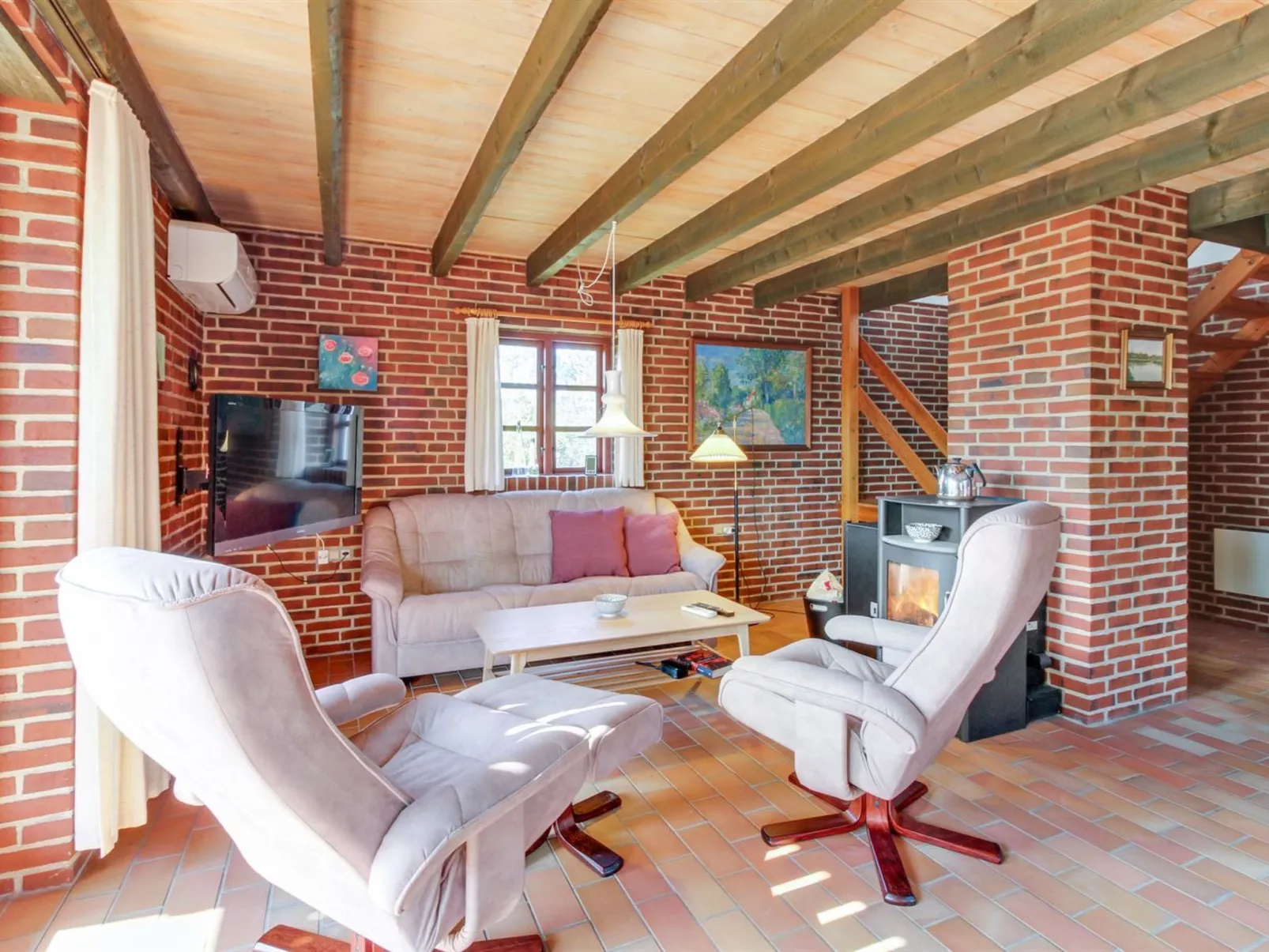 "Feline" - all inclusive - 300m from the sea-Binnen