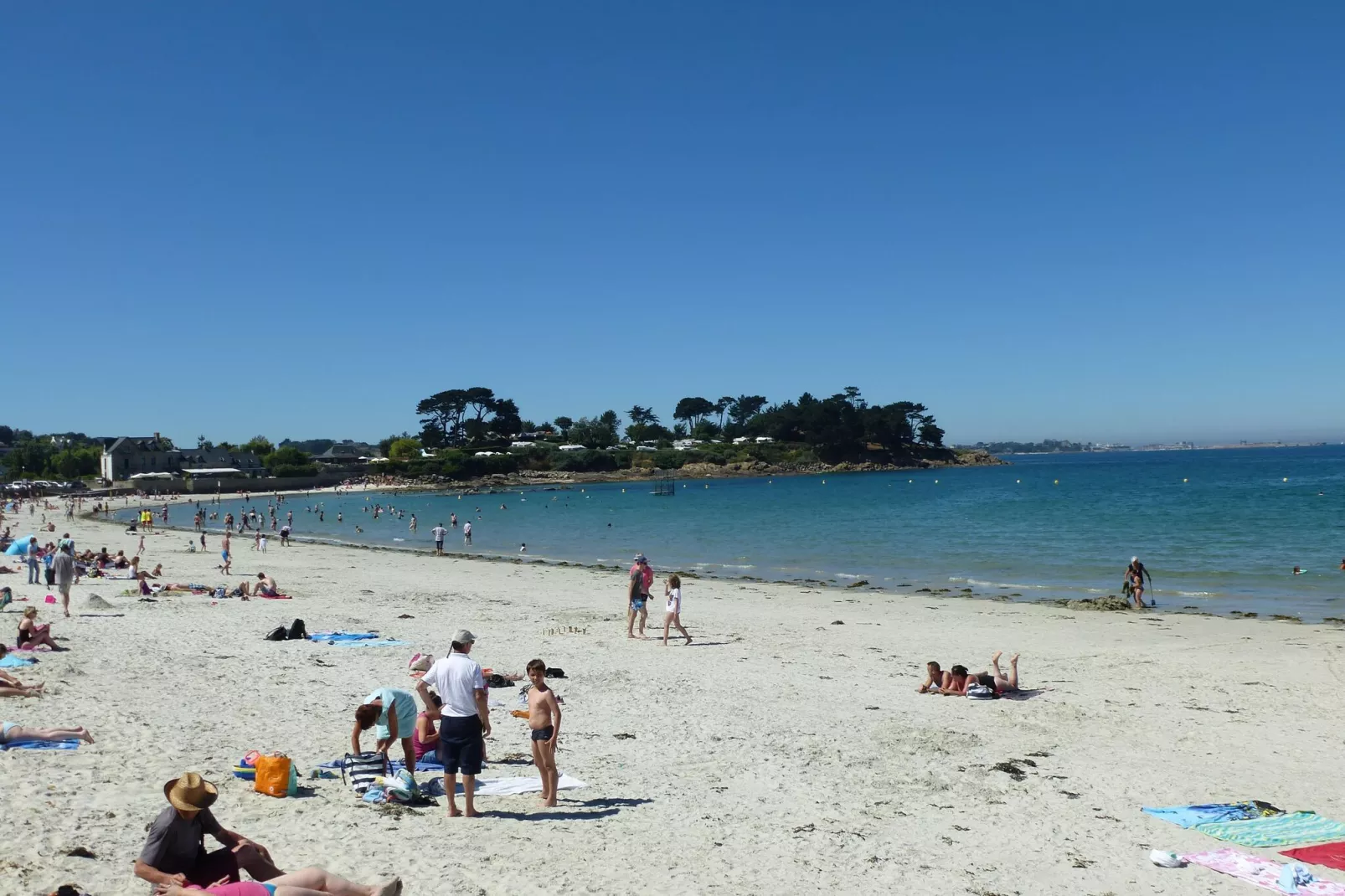 In direkter Meerlage Ebenerdige Ferienwohnung Roscoff-Gebieden zomer 5km