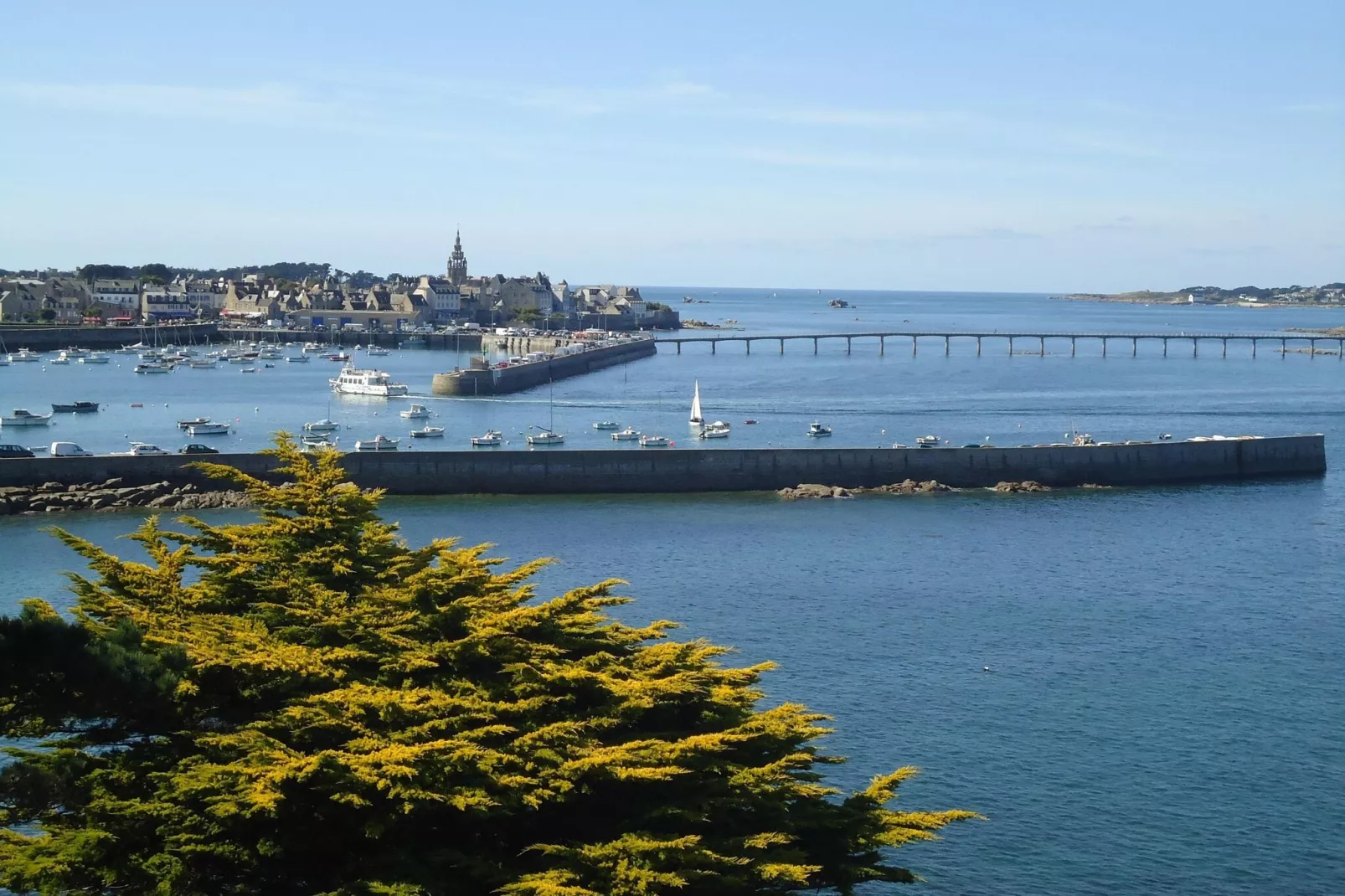 In direkter Meerlage Ebenerdige Ferienwohnung Roscoff-Gebieden zomer 20km