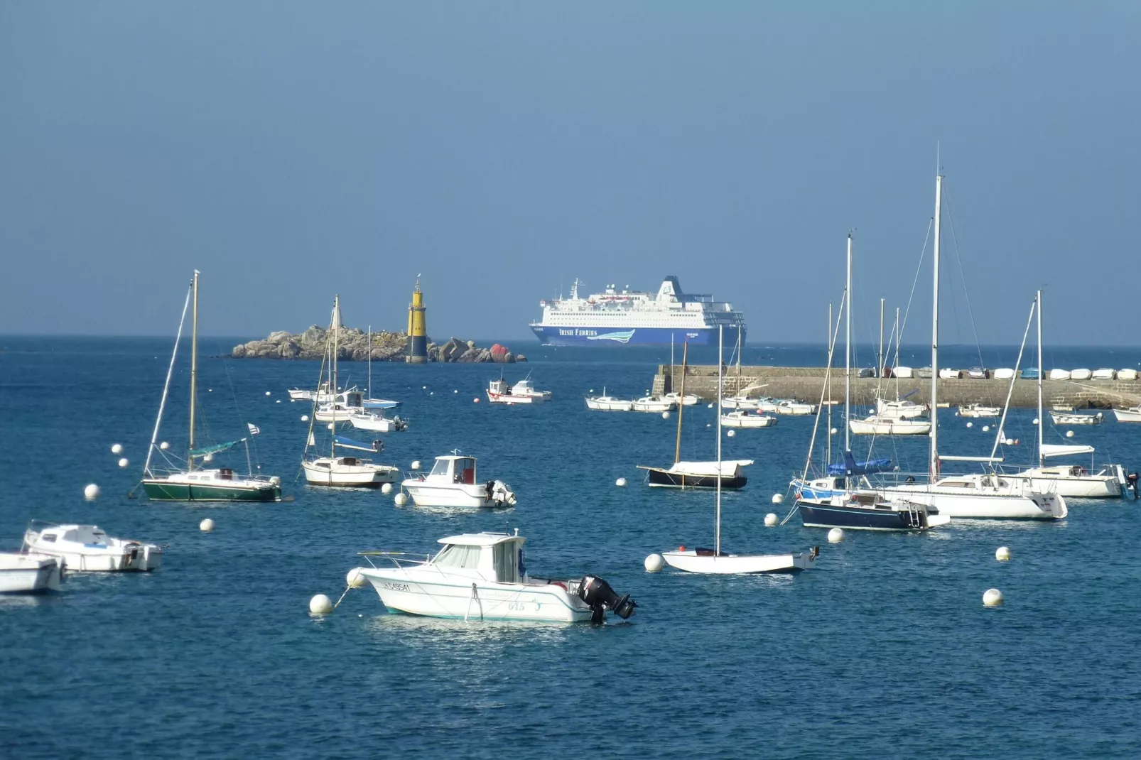 In direkter Meerlage Ebenerdige Ferienwohnung Roscoff-Gebieden zomer 5km