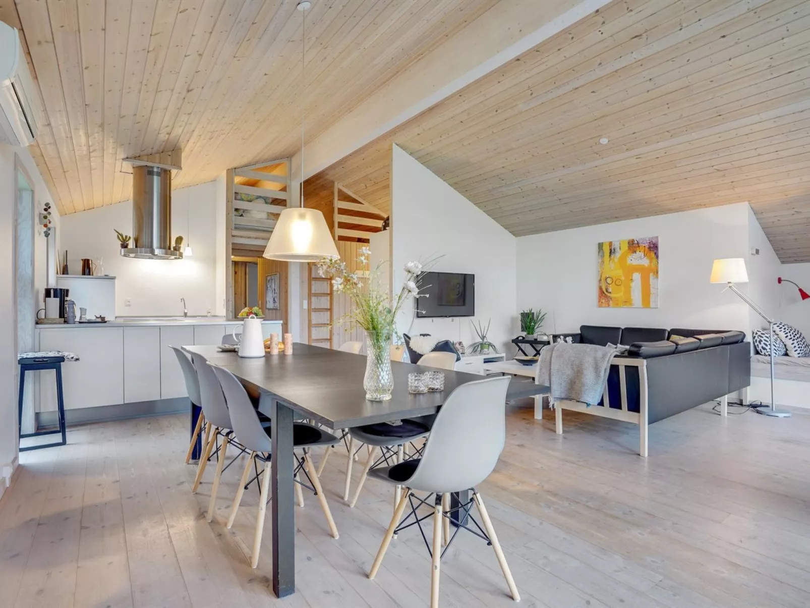"Elni" - 900m from the sea-Buiten