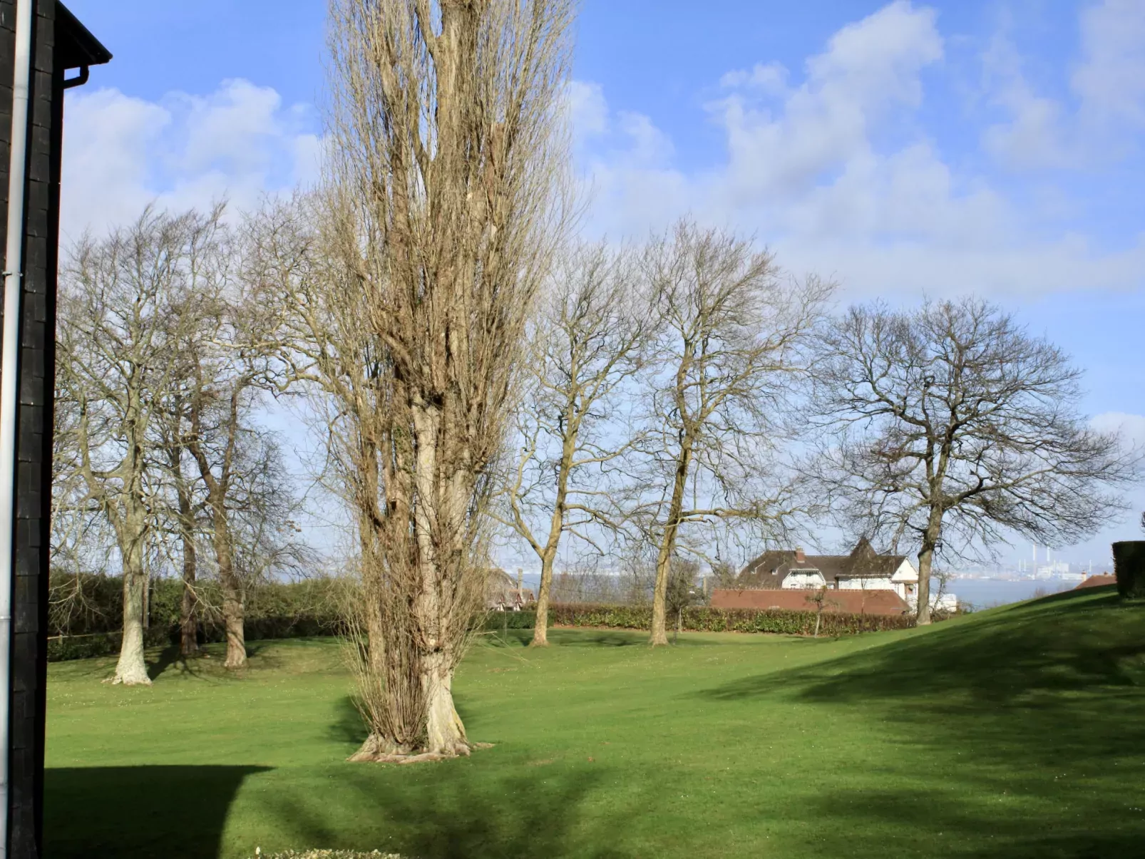 Le Parc de la Chaumière-Buiten