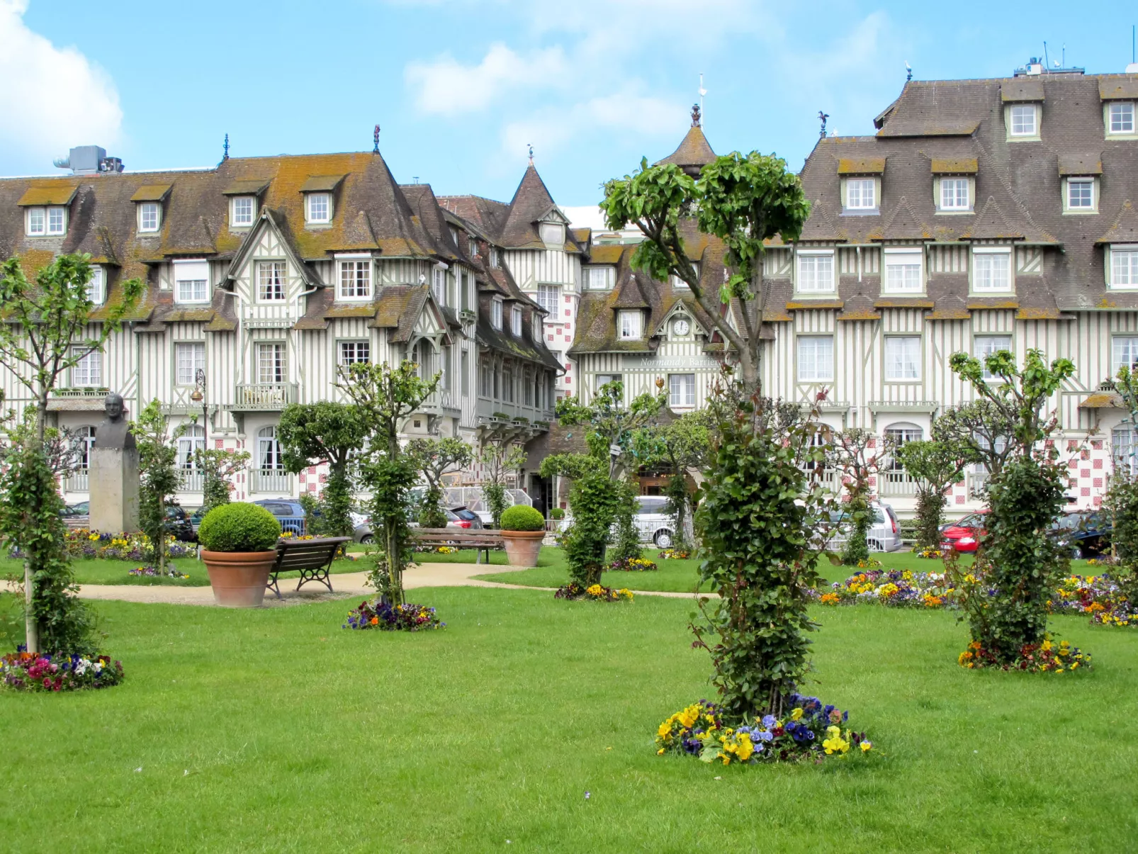 Le Parc de la Chaumière-Omgeving