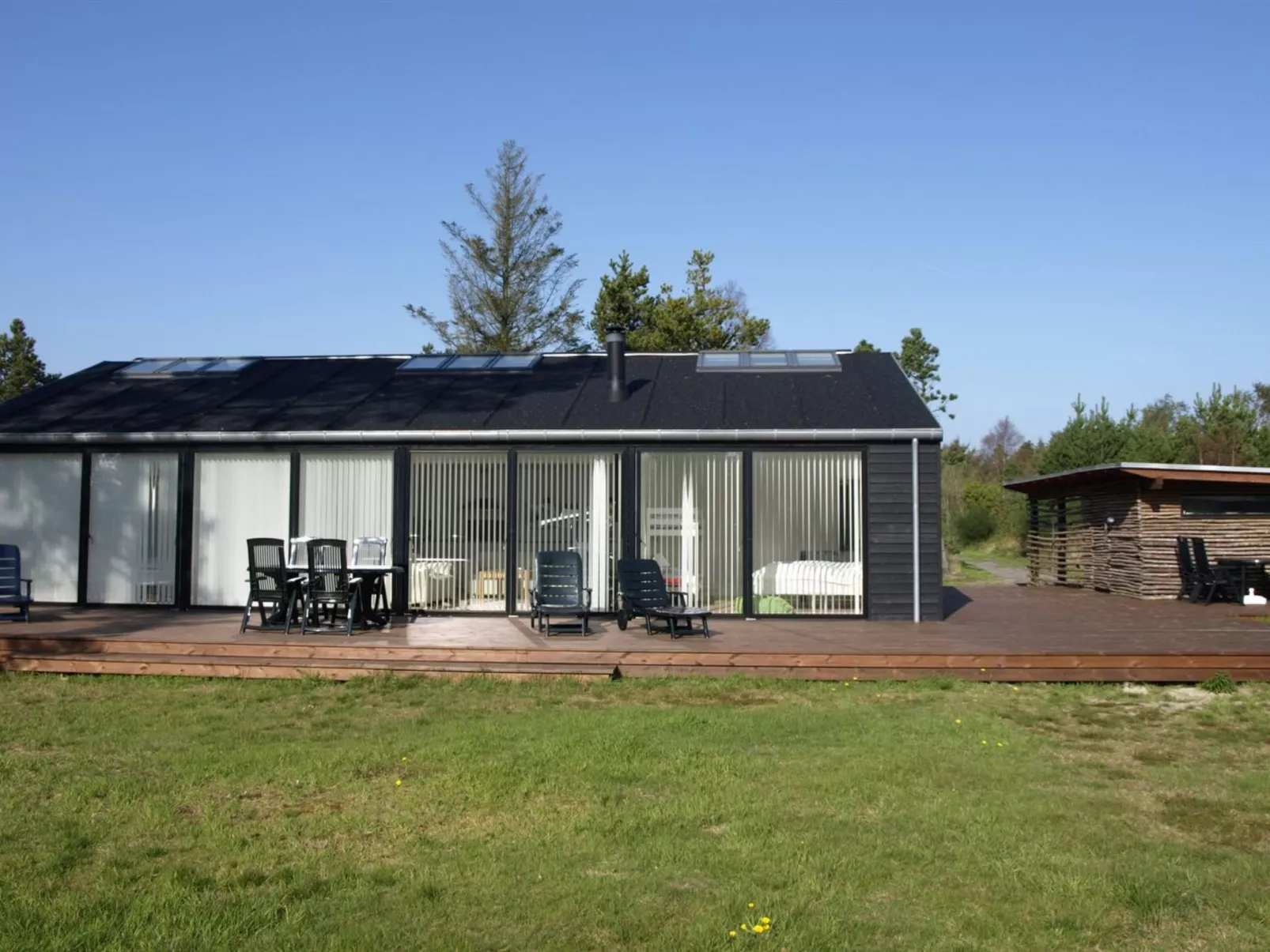 "Jonce" - 400m from the sea-Buiten