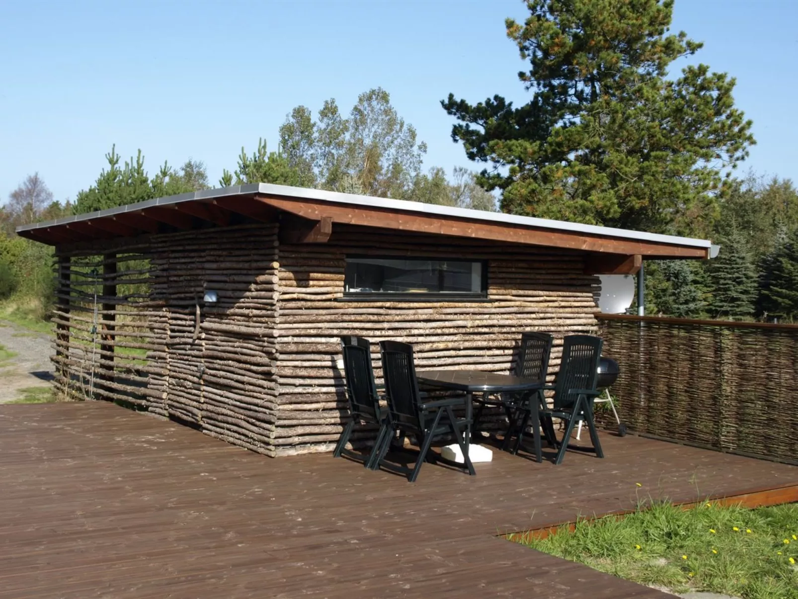 "Jonce" - 400m from the sea-Buiten
