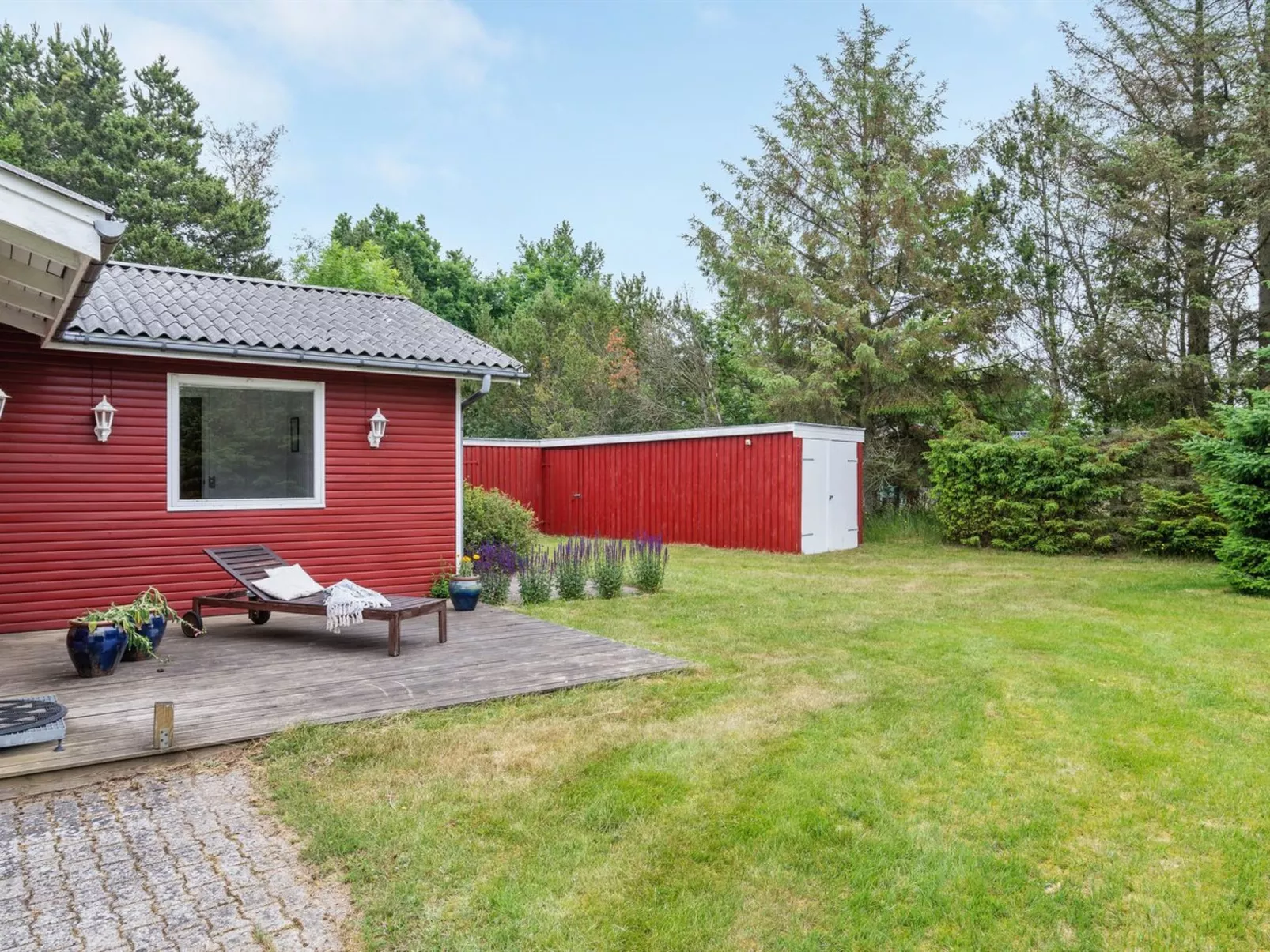 "Anevay" - 300m from the sea-Buiten
