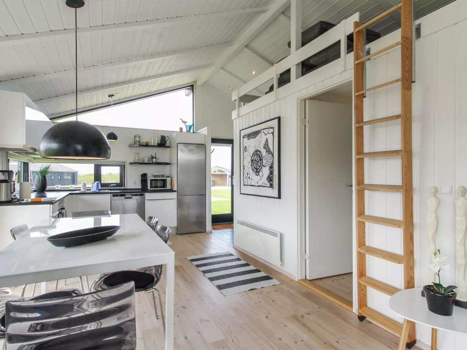 "Auvo" - 600m from the sea-Binnen