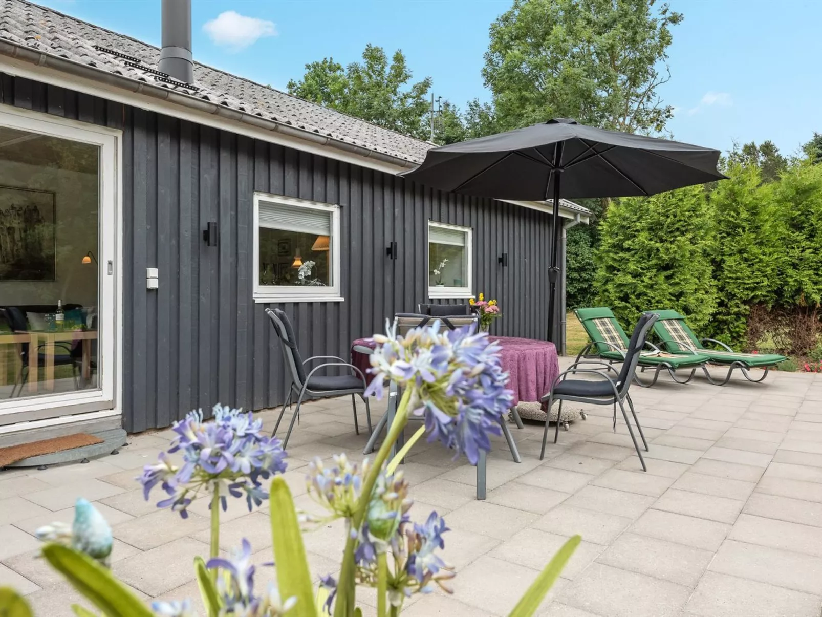 "Locan" - 1.2km from the sea-Buiten