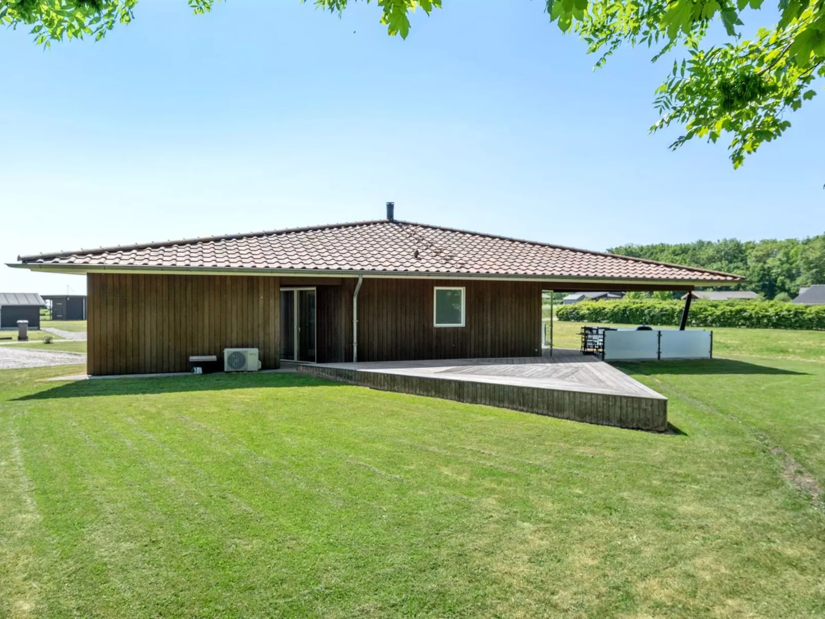 "Helena" - 250m from the sea-Buiten