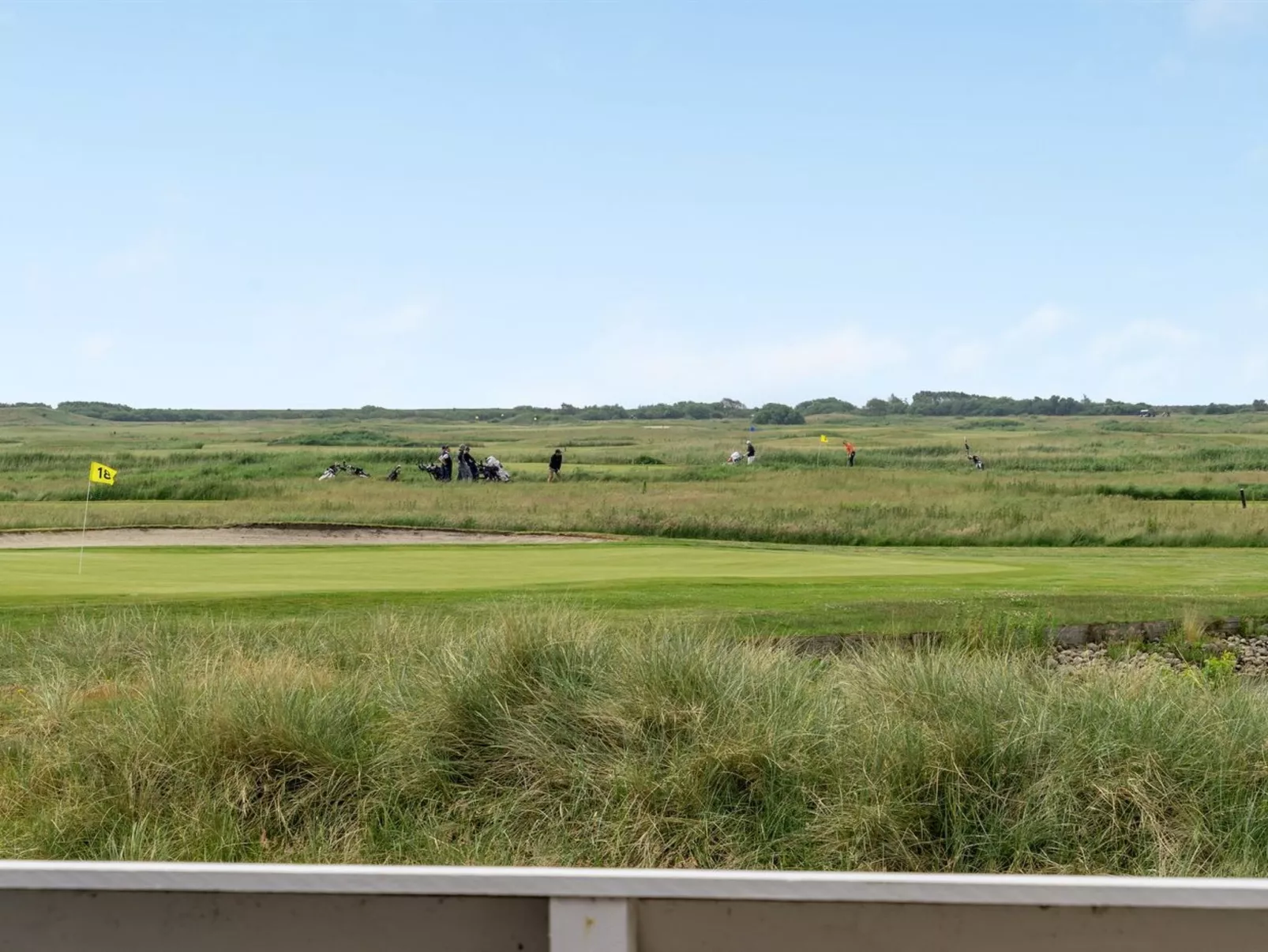 "Sakari" - 300m from the sea-Binnen