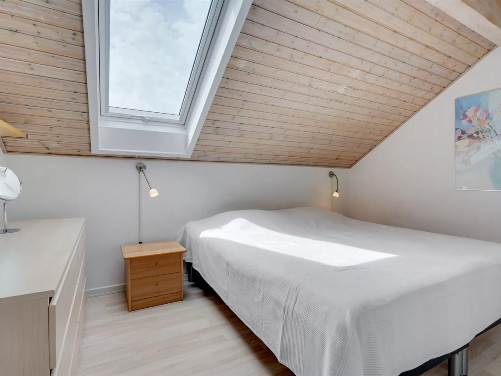 "Sakari" - 300m from the sea-Binnen