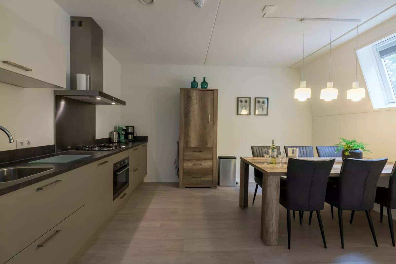 	Appartement Duinhof Dishoek - 6 personen de luxe-Eetkamer