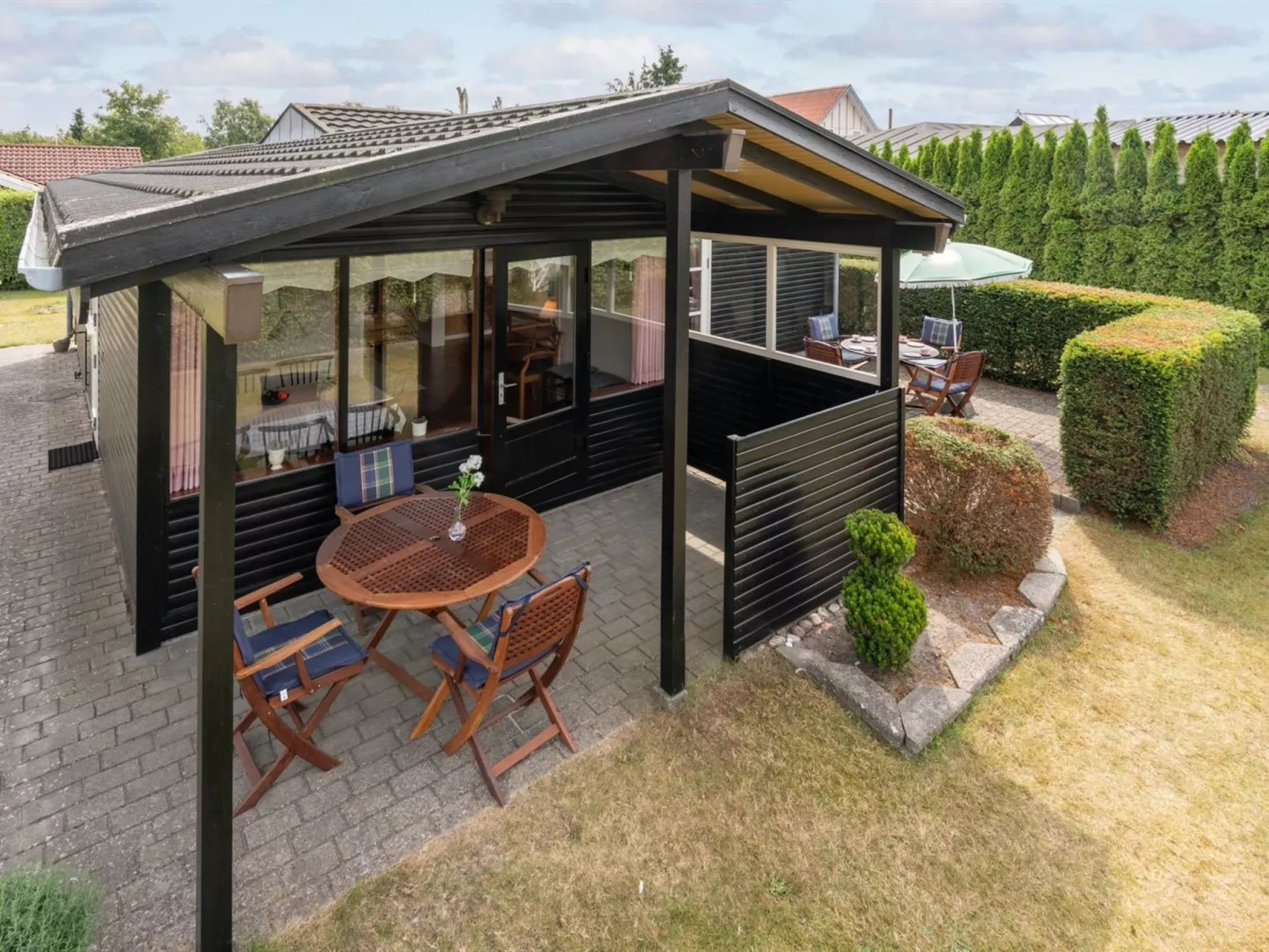 "Siem" - 650m from the sea-Buiten