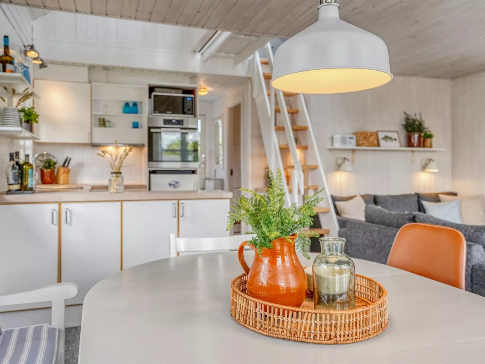 "Ajvi" - 50m from the sea-Binnen