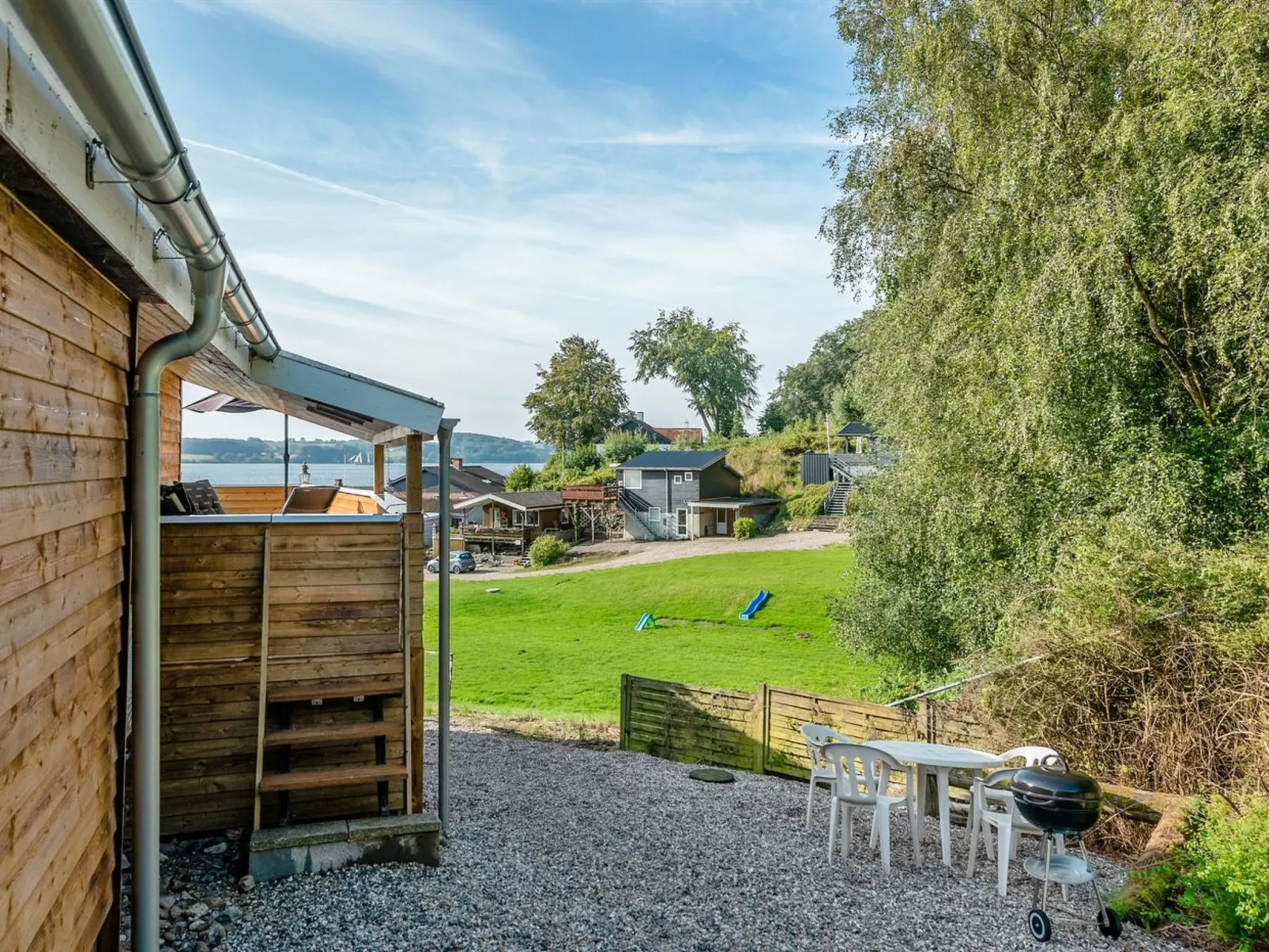 "Gjurgja" - 100m from the sea-Buiten