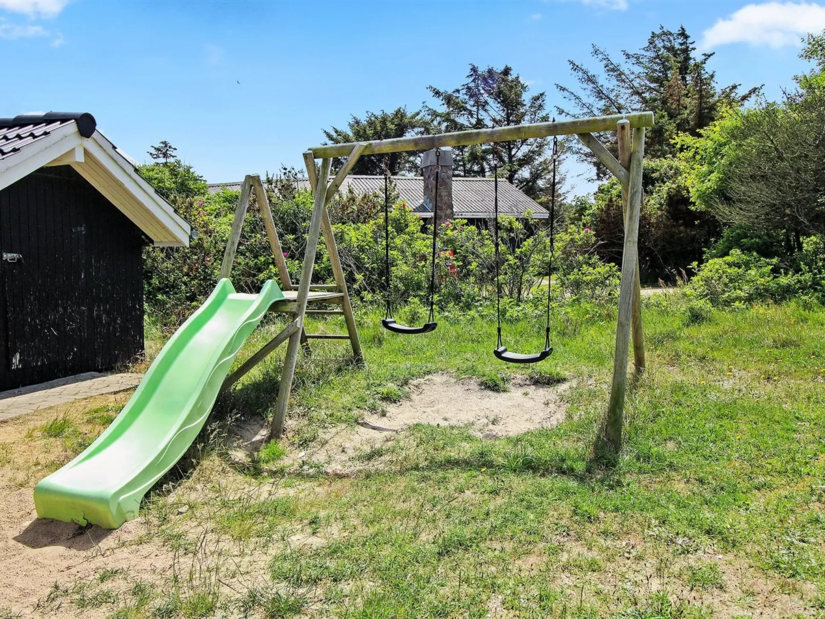 "Aviva" - 600m from the sea-Buiten