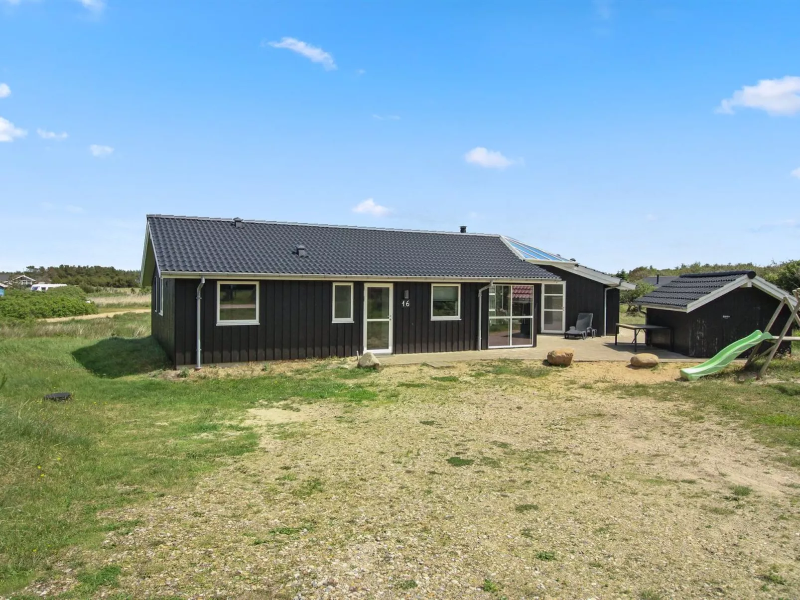 "Aviva" - 600m from the sea-Buiten