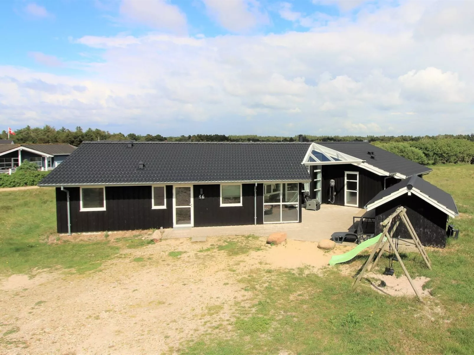 "Aviva" - 600m from the sea-Buiten