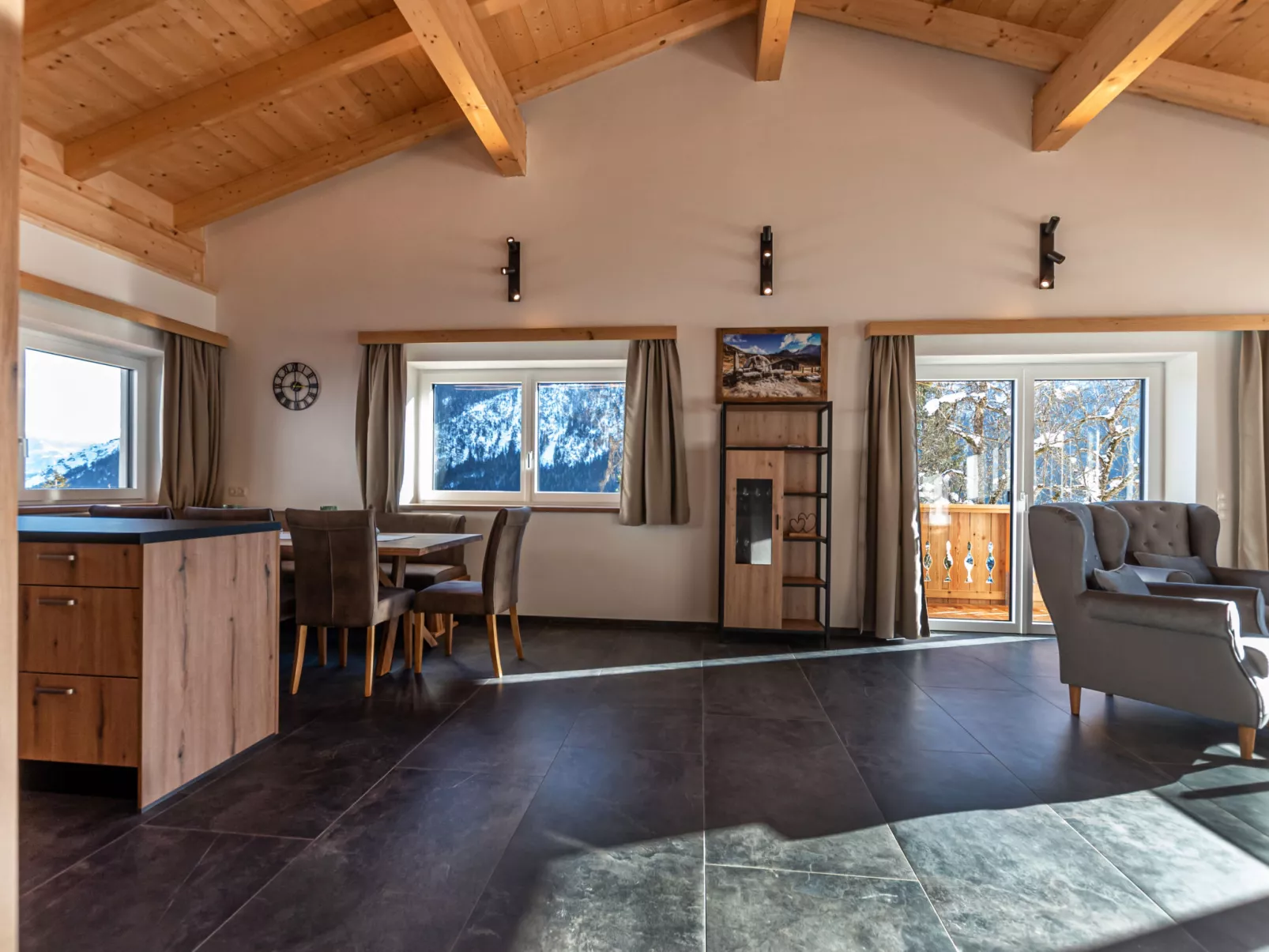Ferienwohnung Alpenauszeit-Binnen