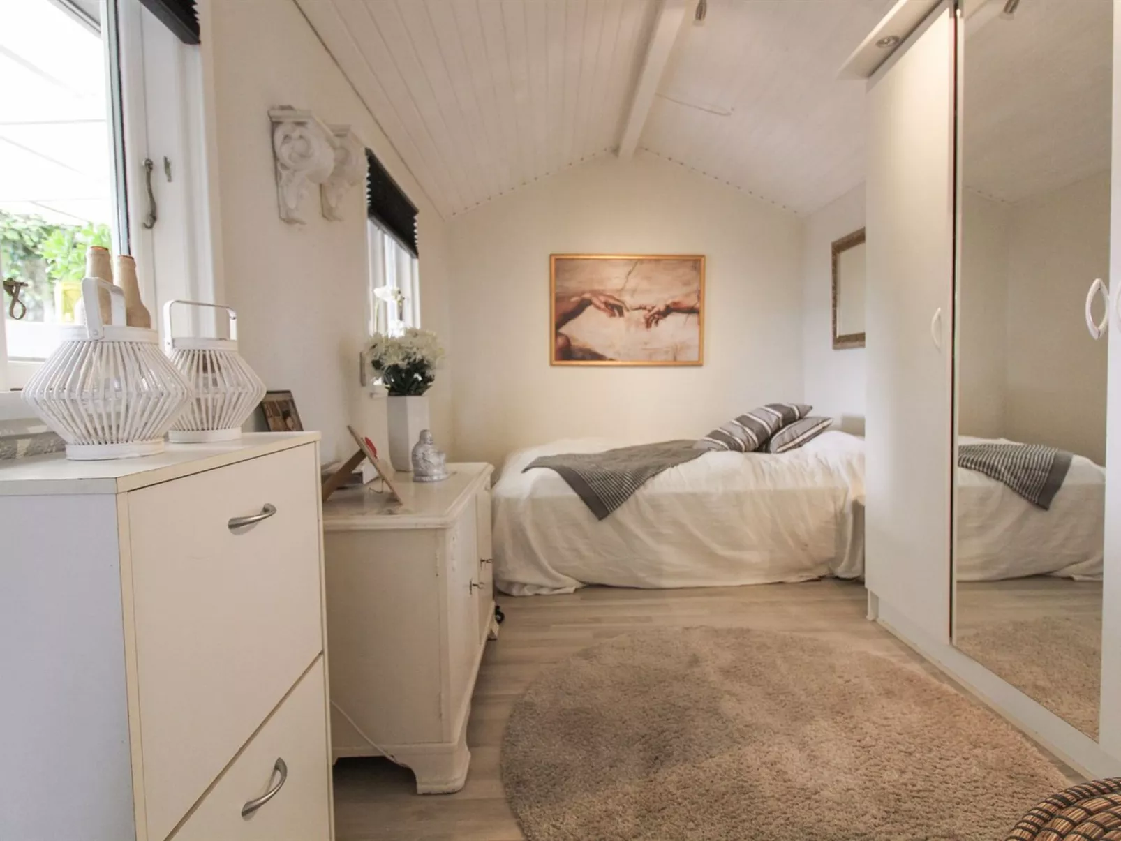 "Oona" - 50m from the sea-Binnen