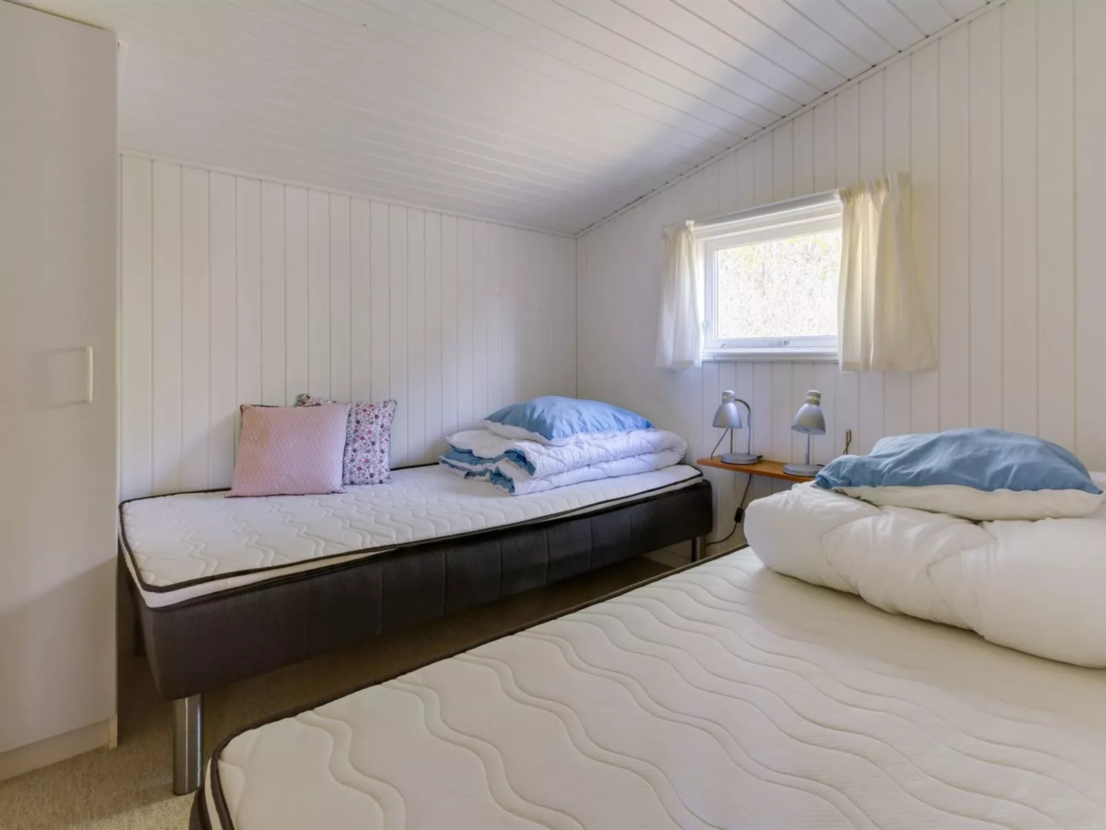"Fergie" - 400m from the sea-Buiten