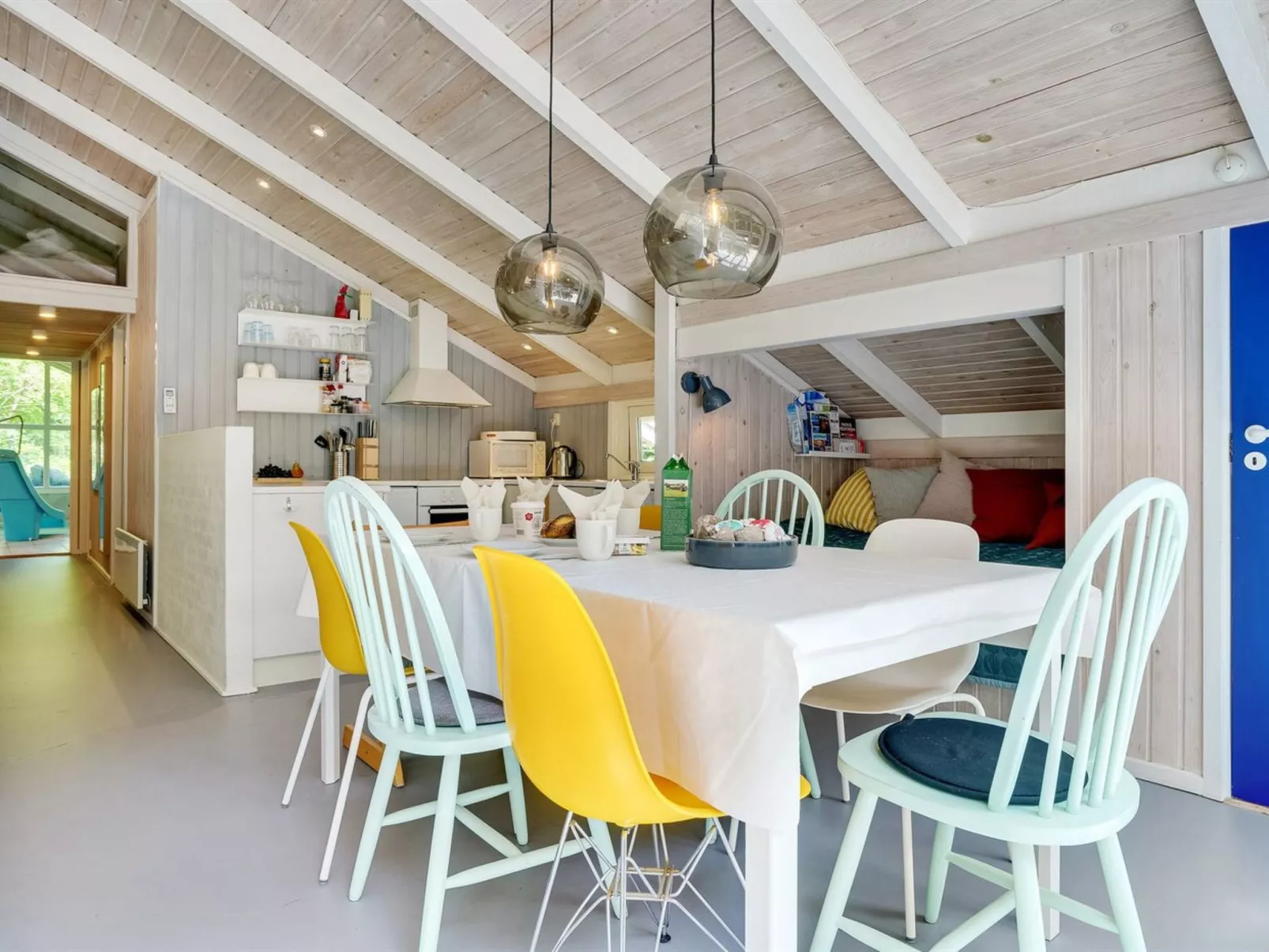 "Lovis" - 600m from the sea-Binnen