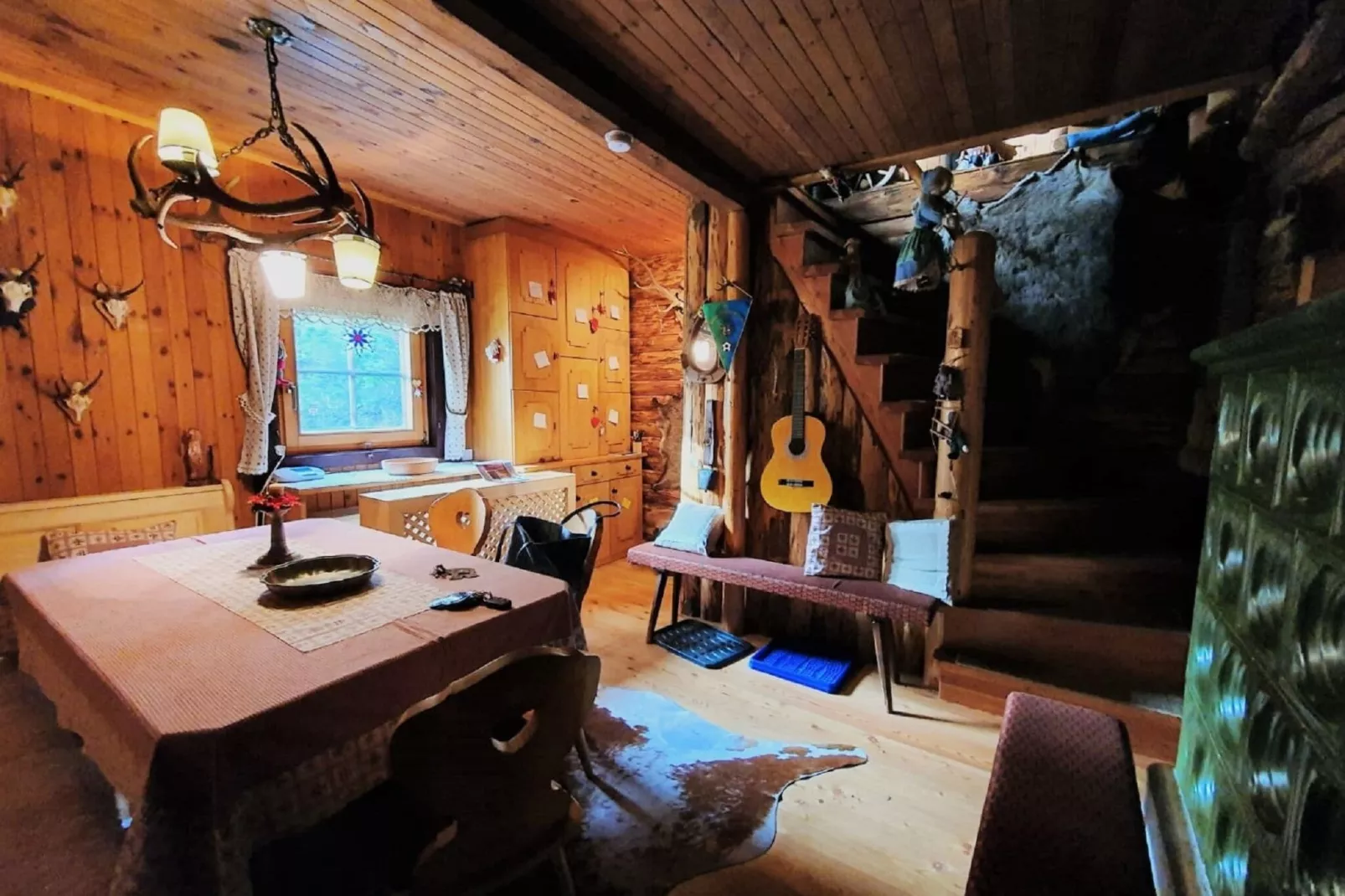 Chalet Hüttentraum-Woonkamer