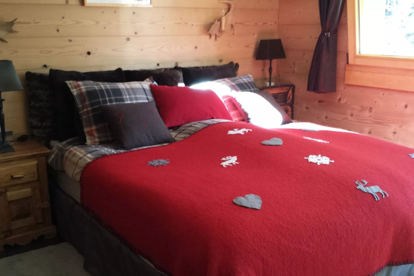 Idyllisch chalet in Le Chinaillon met sauna-Slaapkamer