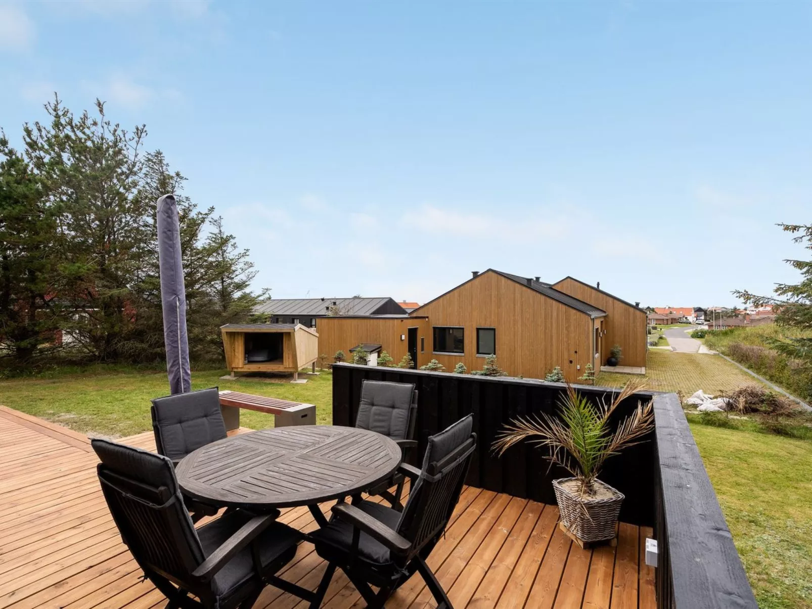 "Bedri" - 800m from the sea-Buiten