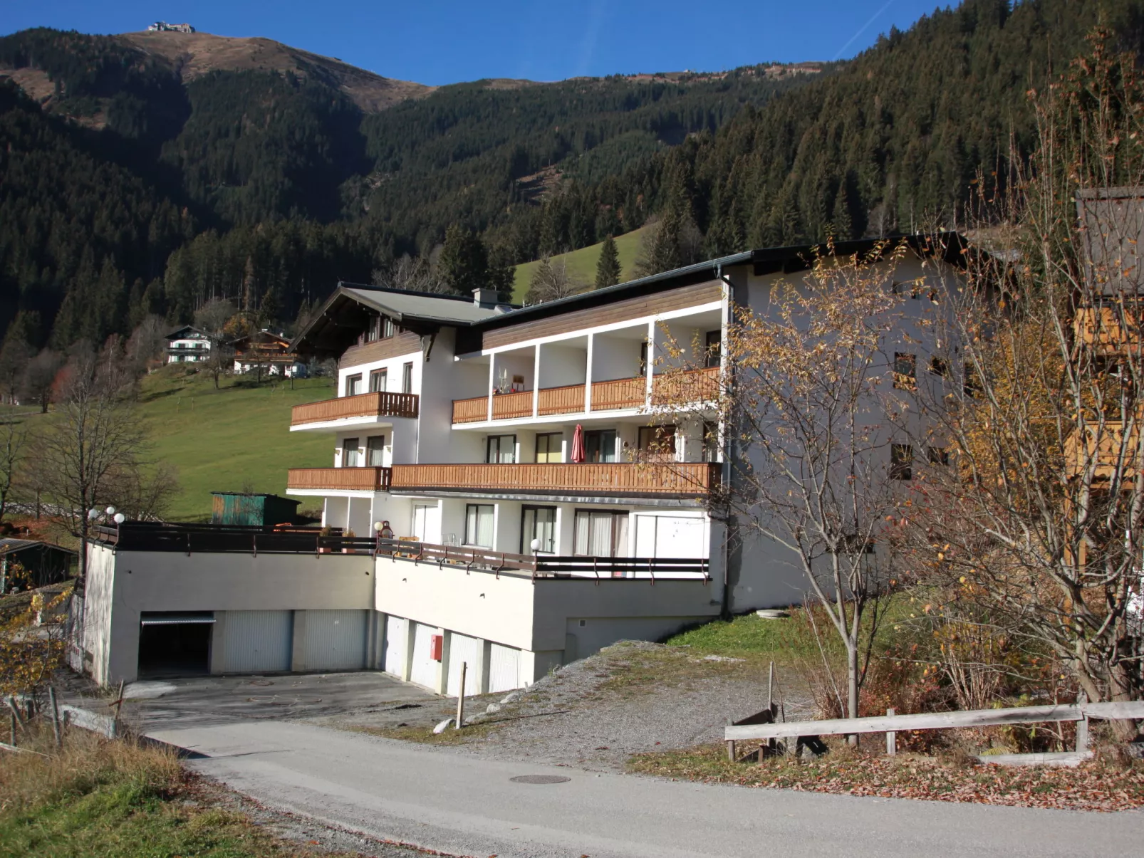Schihütte-Buiten