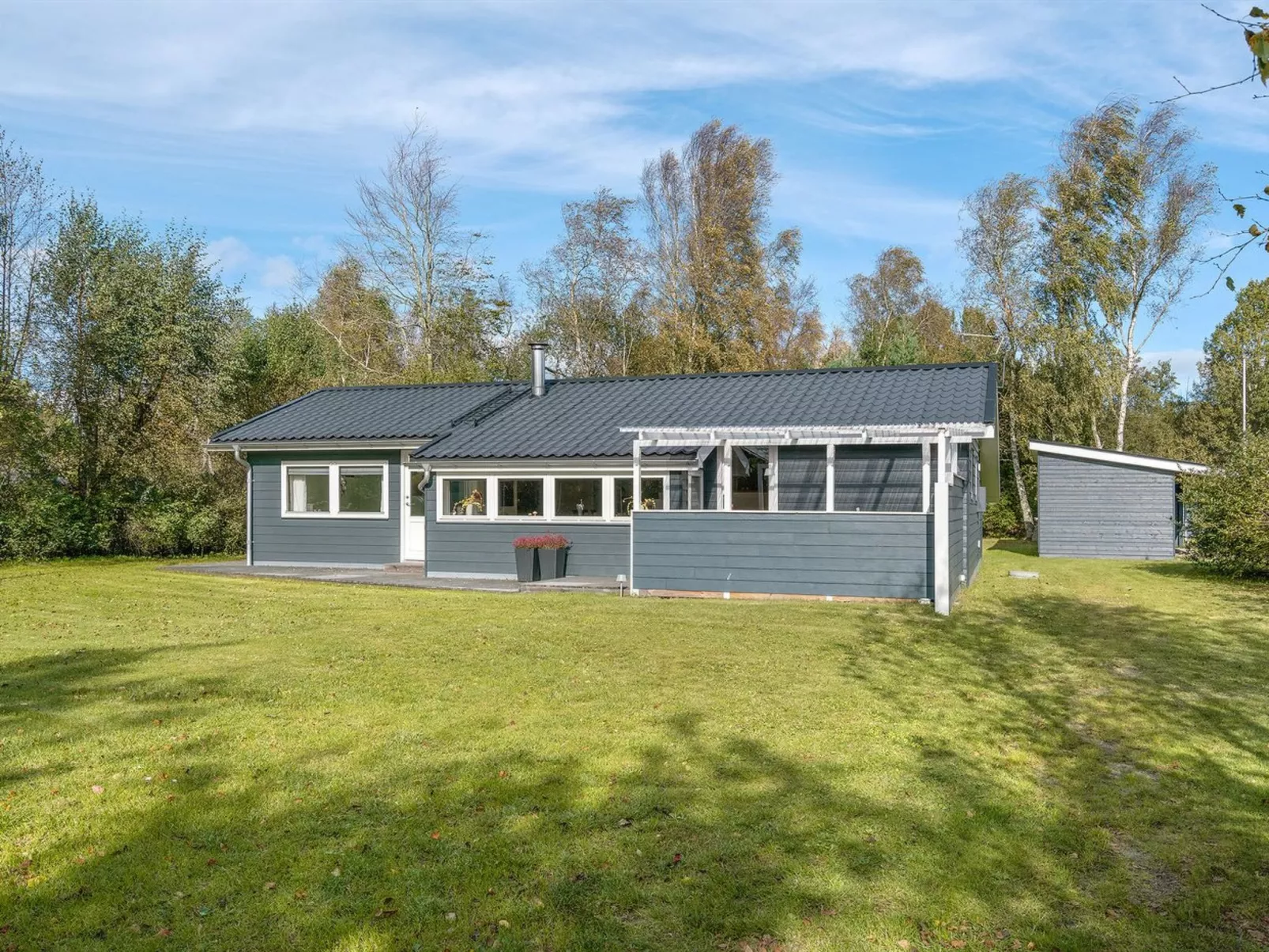 "Erhardt" - 800m from the sea-Buiten