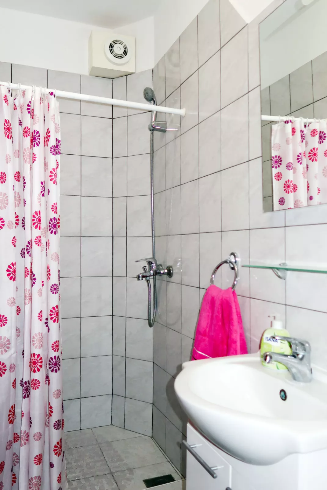 Haus Peric-Binnen