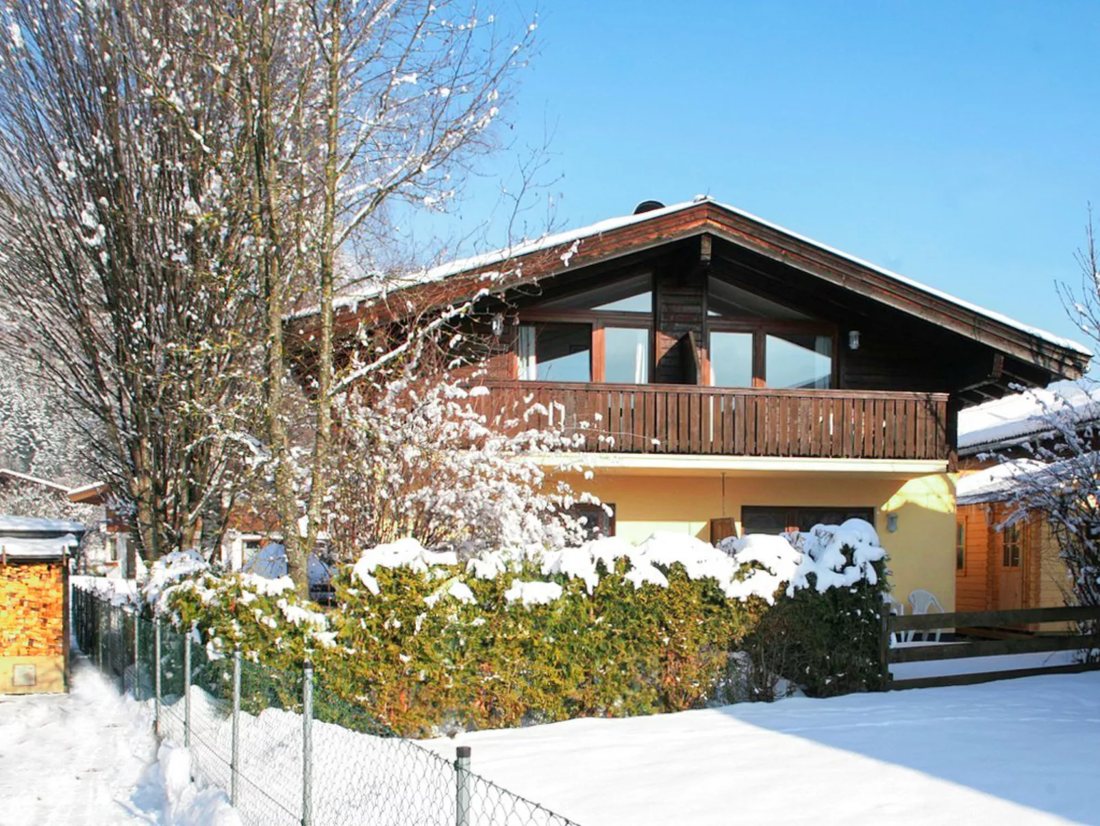 Alpenchalets (ZSE201)-Buiten