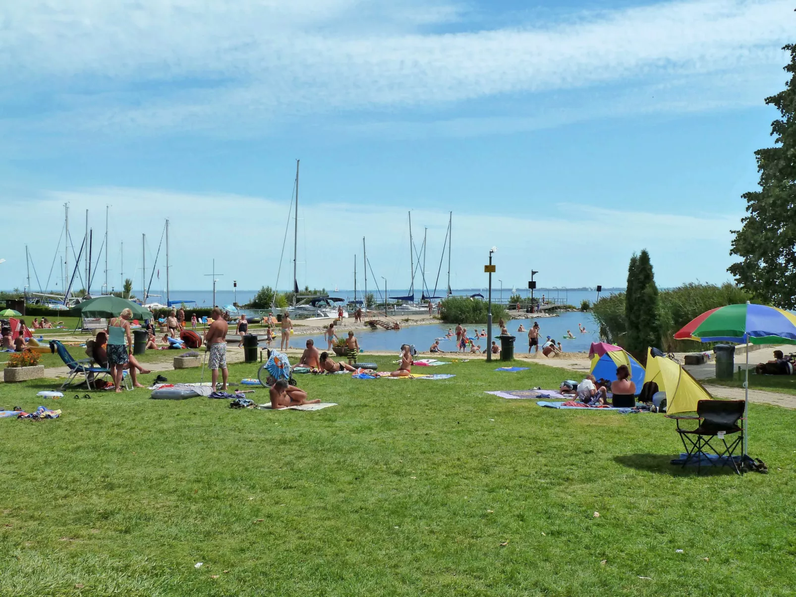 Balatontourist Füred-Buiten