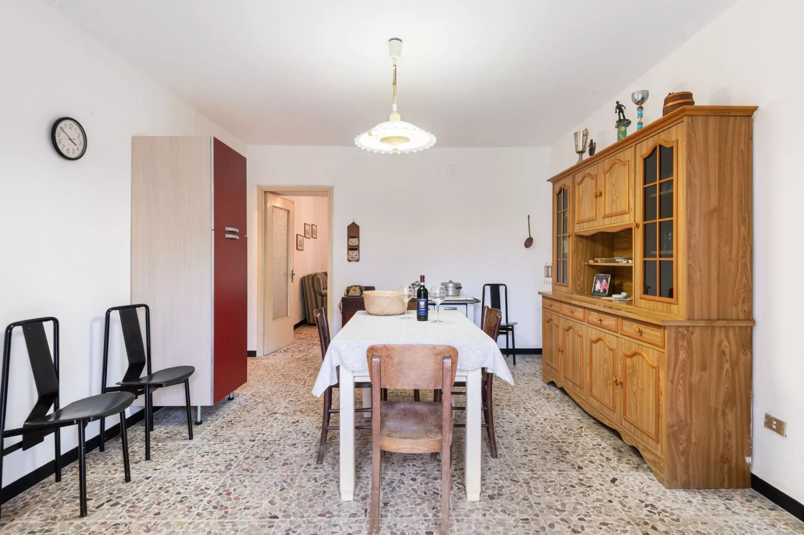 Casa Rina-Eetkamer