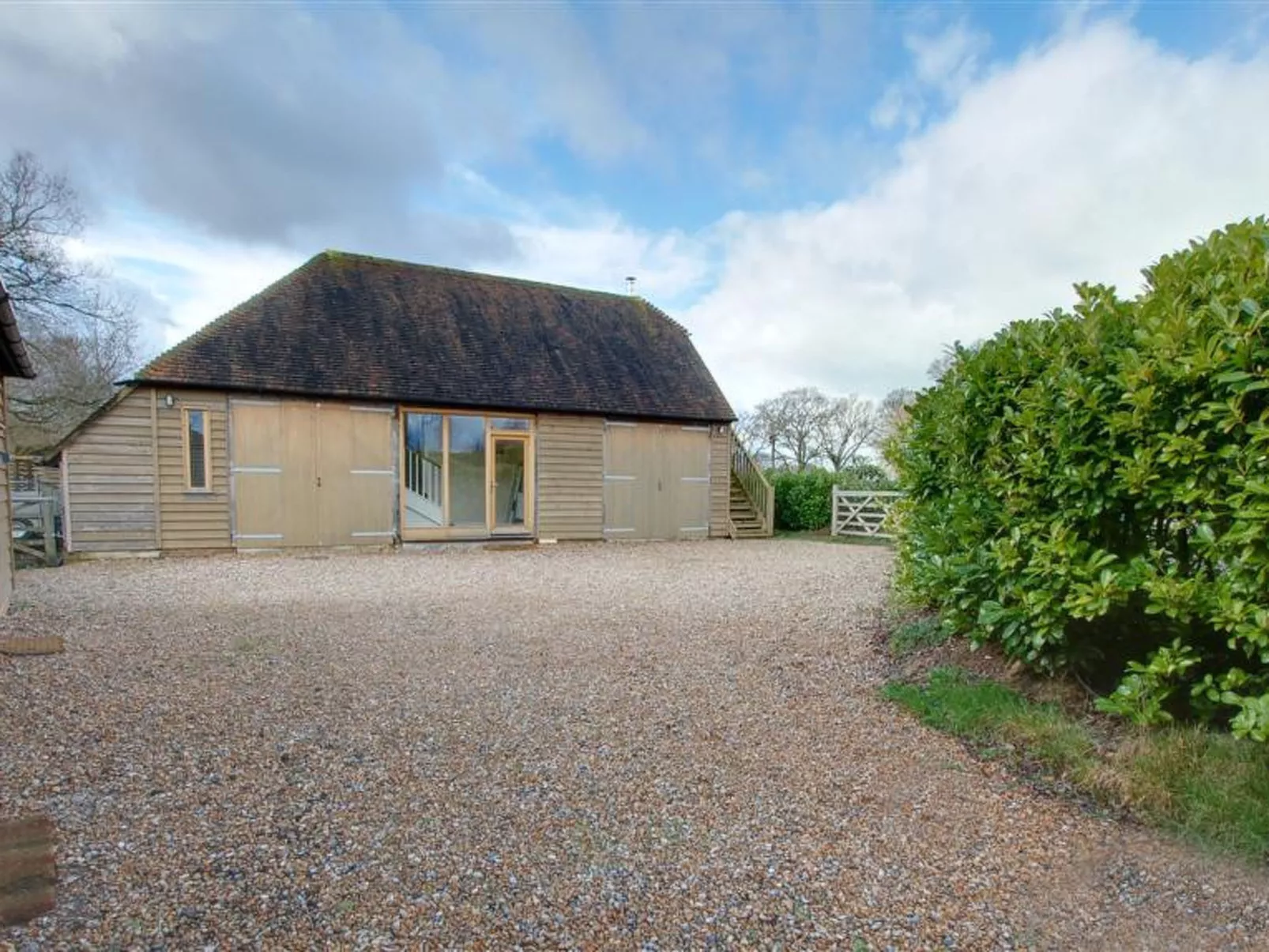 Methersham Oast Barn-Binnen