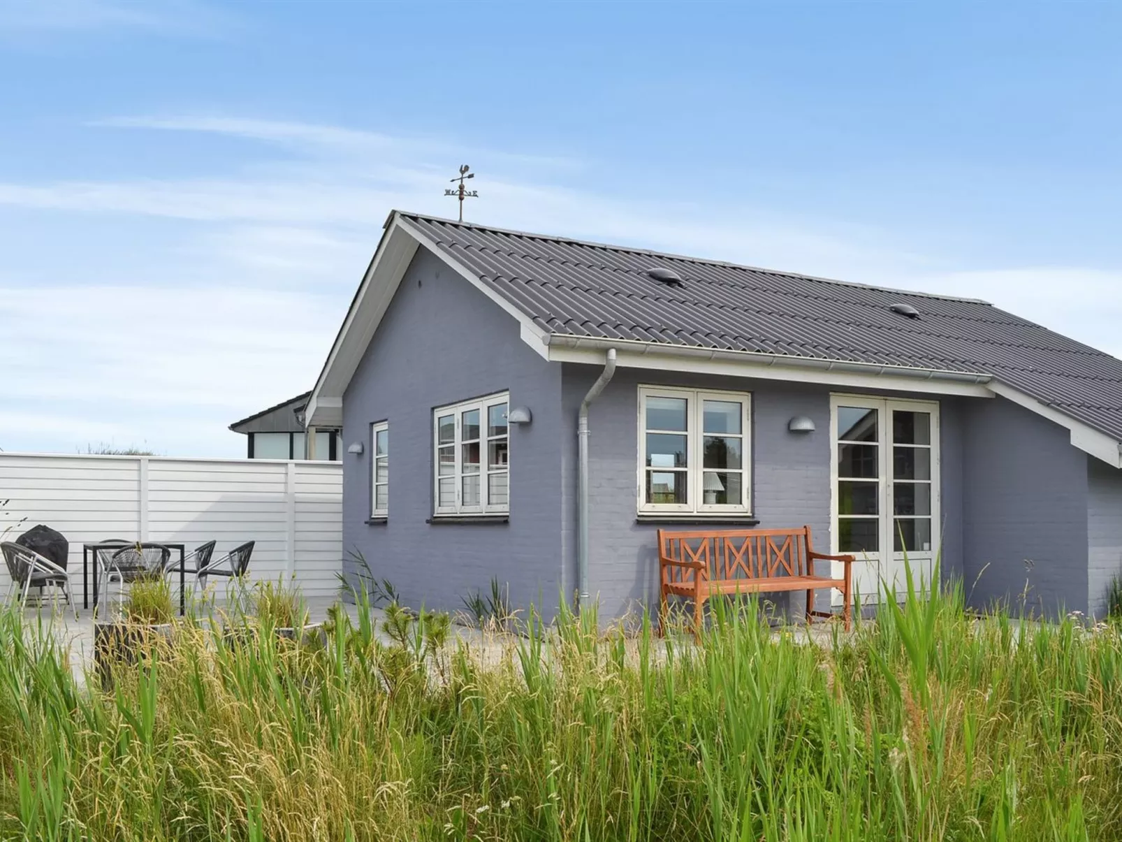 "Mikka" - 450m from the sea-Buiten