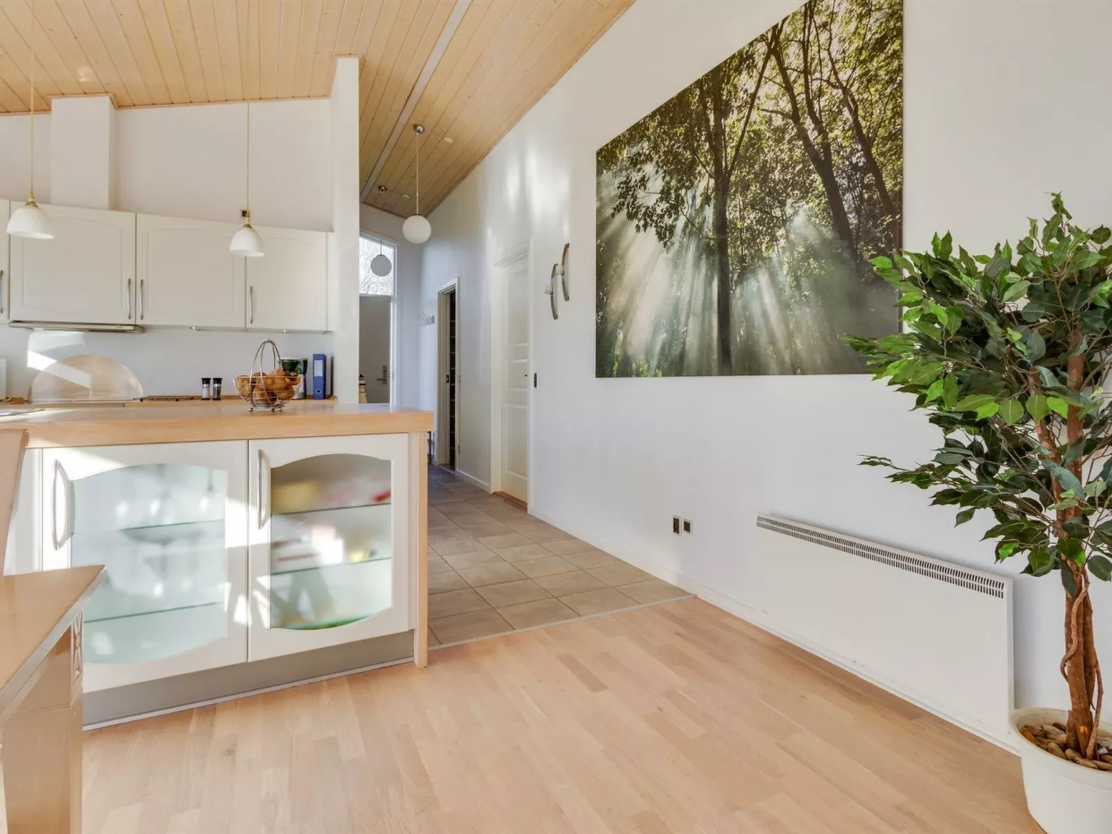 "Bertram" - 1.9km from the sea-Binnen