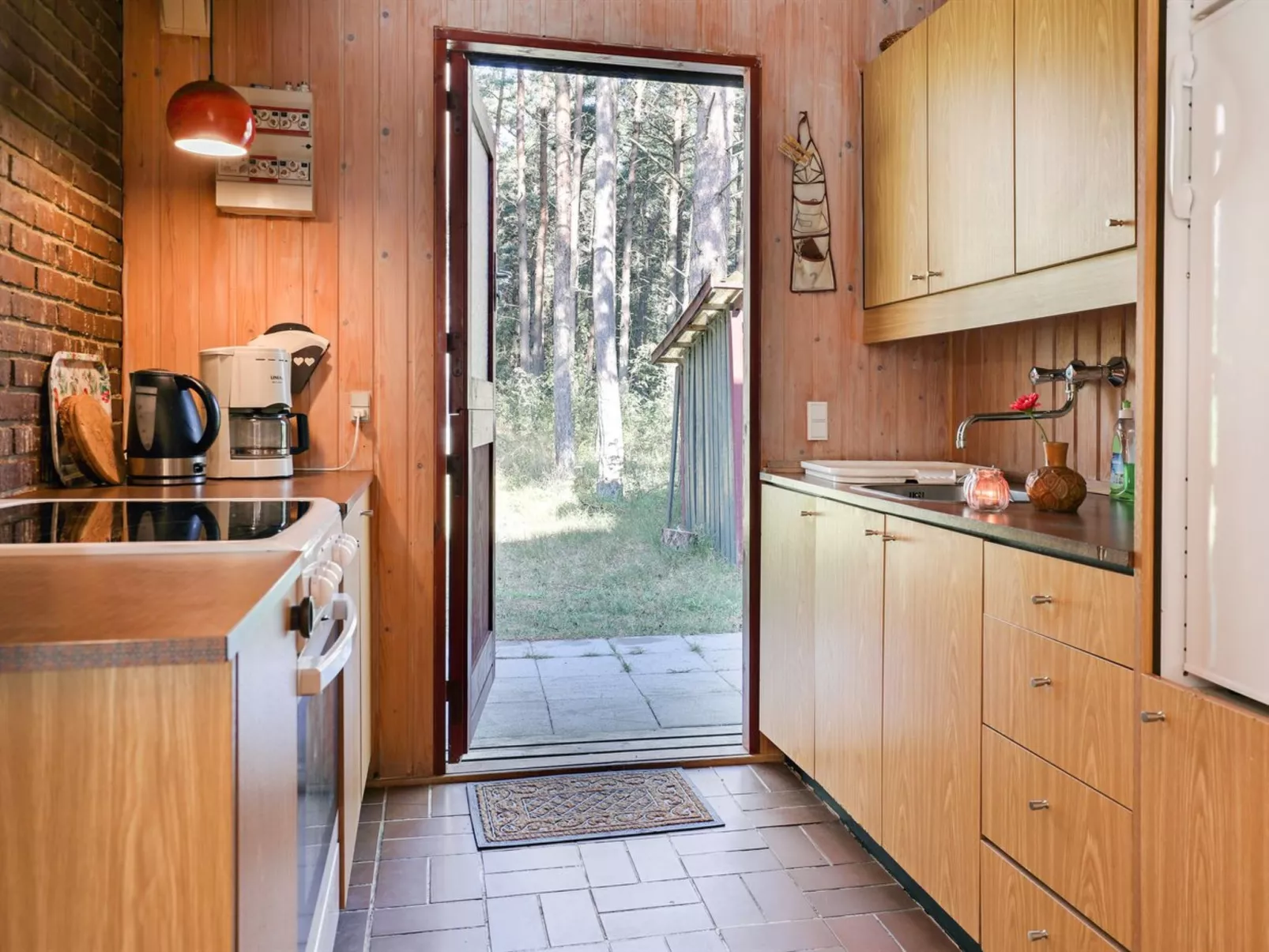 "Chenoa" - 200m from the sea-Binnen