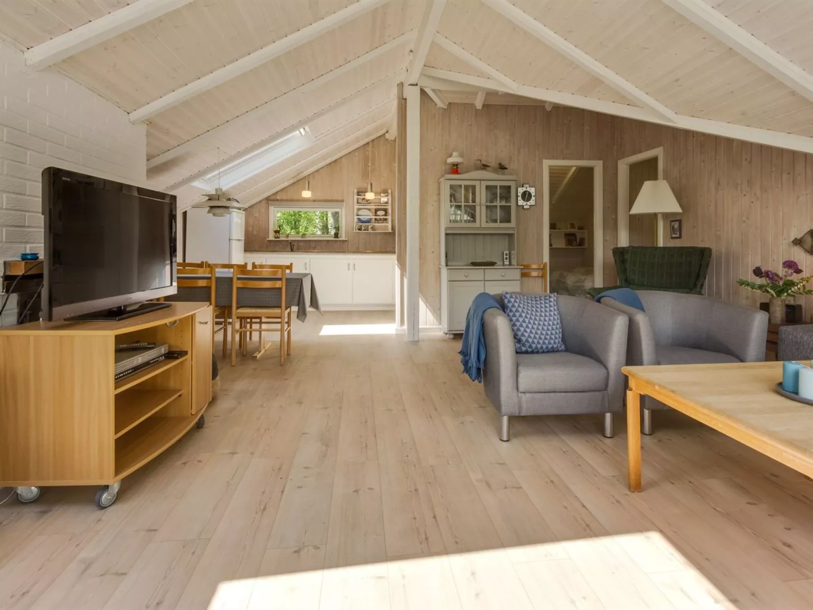 "Vilborg" - 500m from the sea in NE Jutland-Binnen