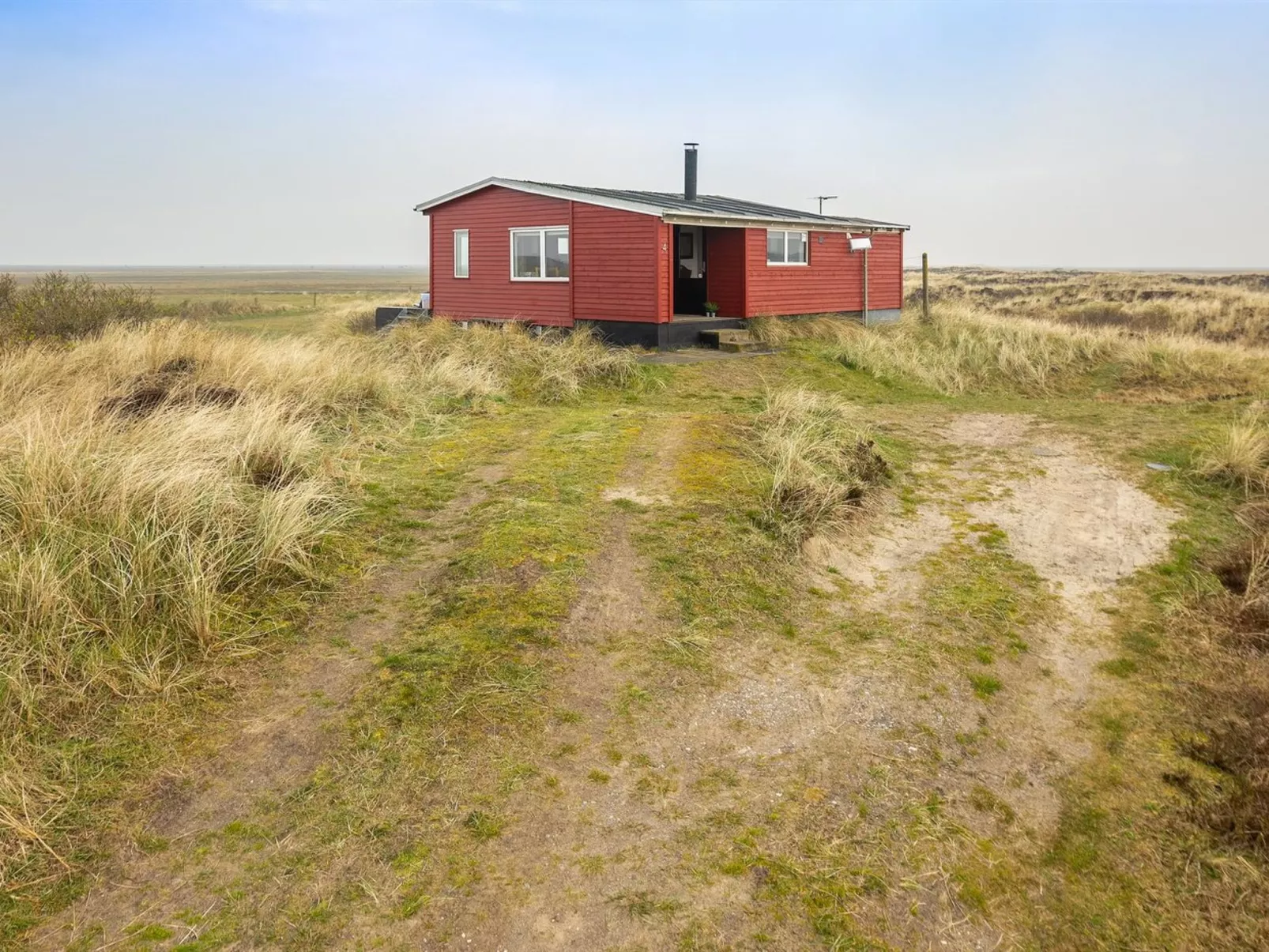 "Lennart" - 750m from the sea-Binnen