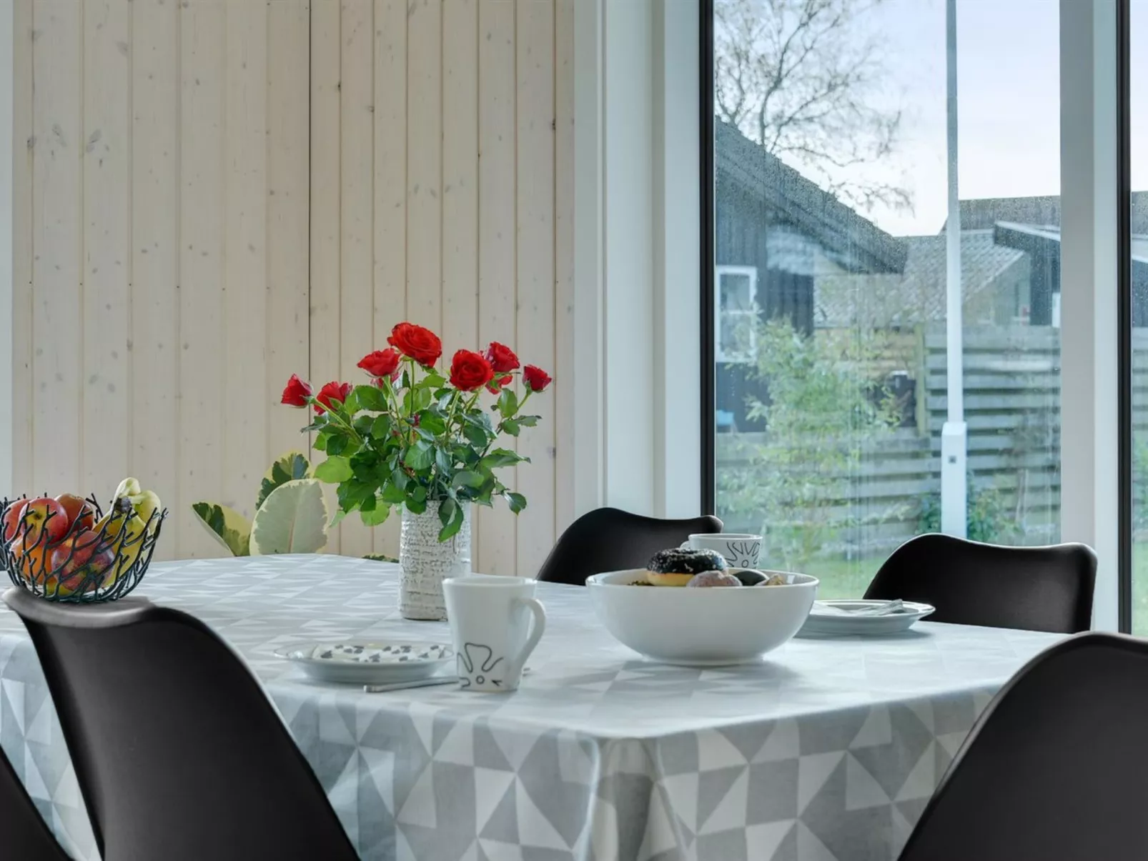 "Sighfrith" - 150m from the sea-Buiten