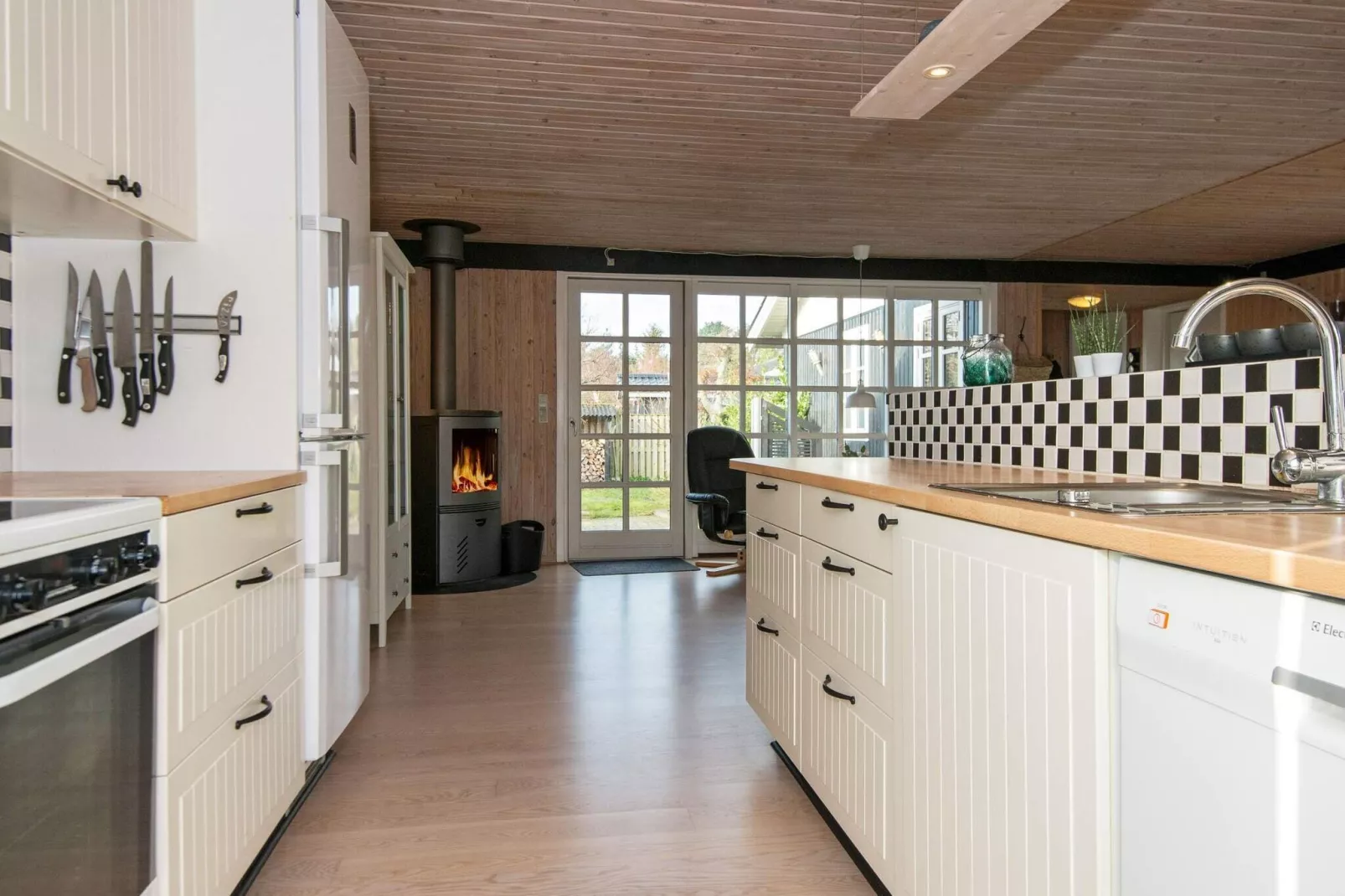 Gezellig huisje bij de zee-By Traum-Binnen