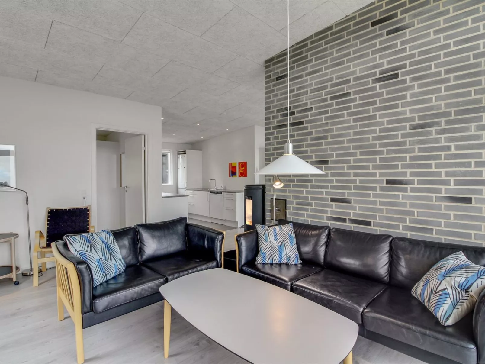 "Irek" - 500m from the sea-Binnen