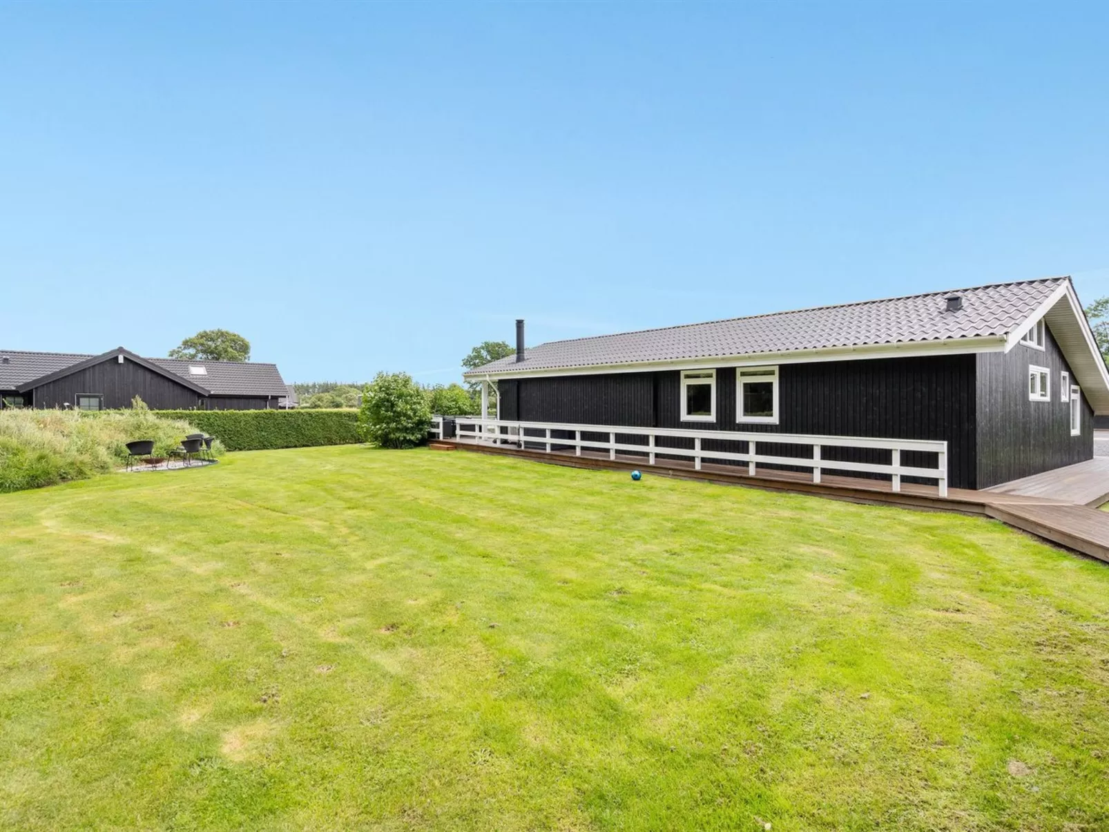 "Darja" - 300m from the sea-Buiten